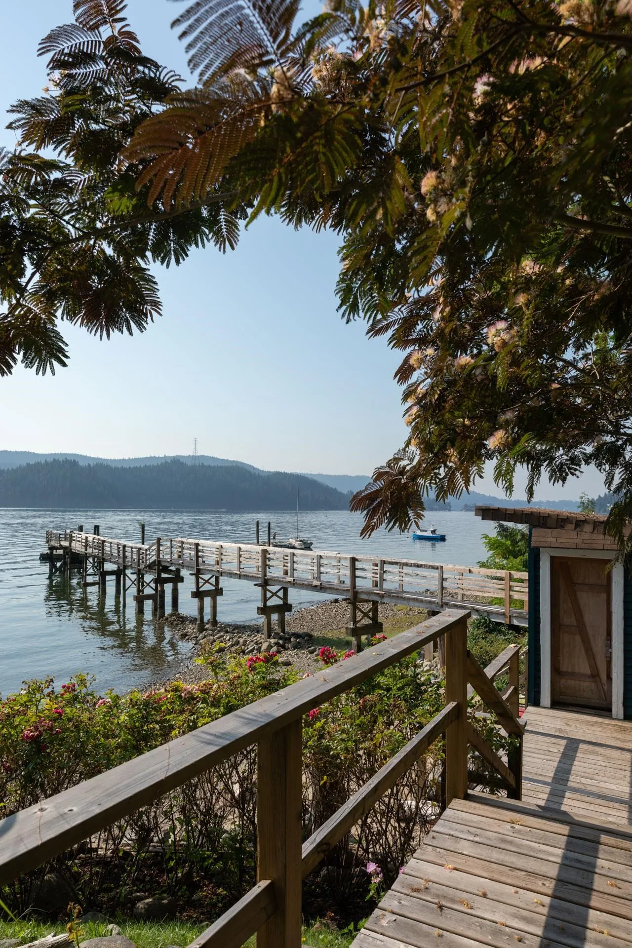 5439 Indian River Drive
