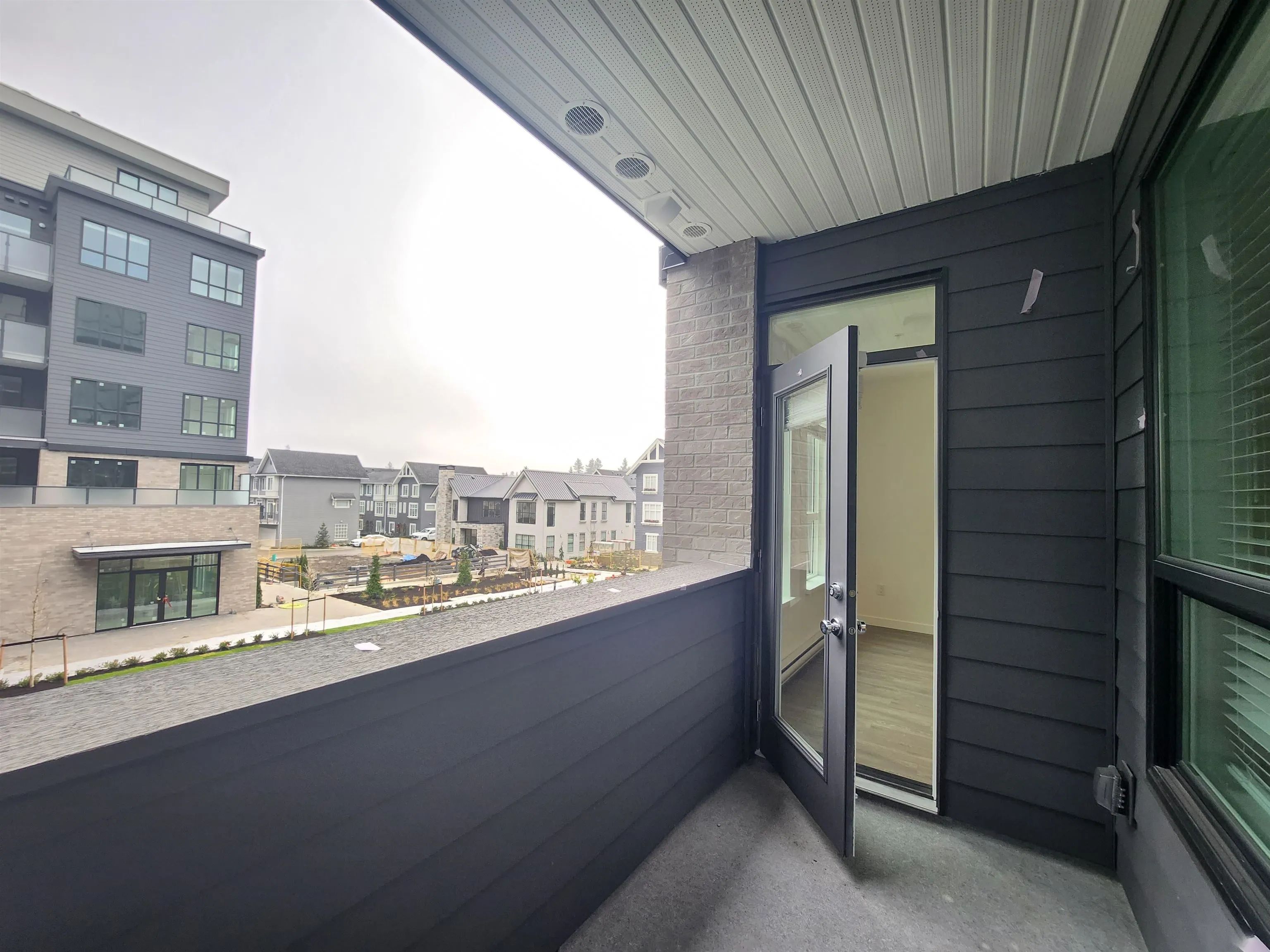 218 15815 85 Avenue