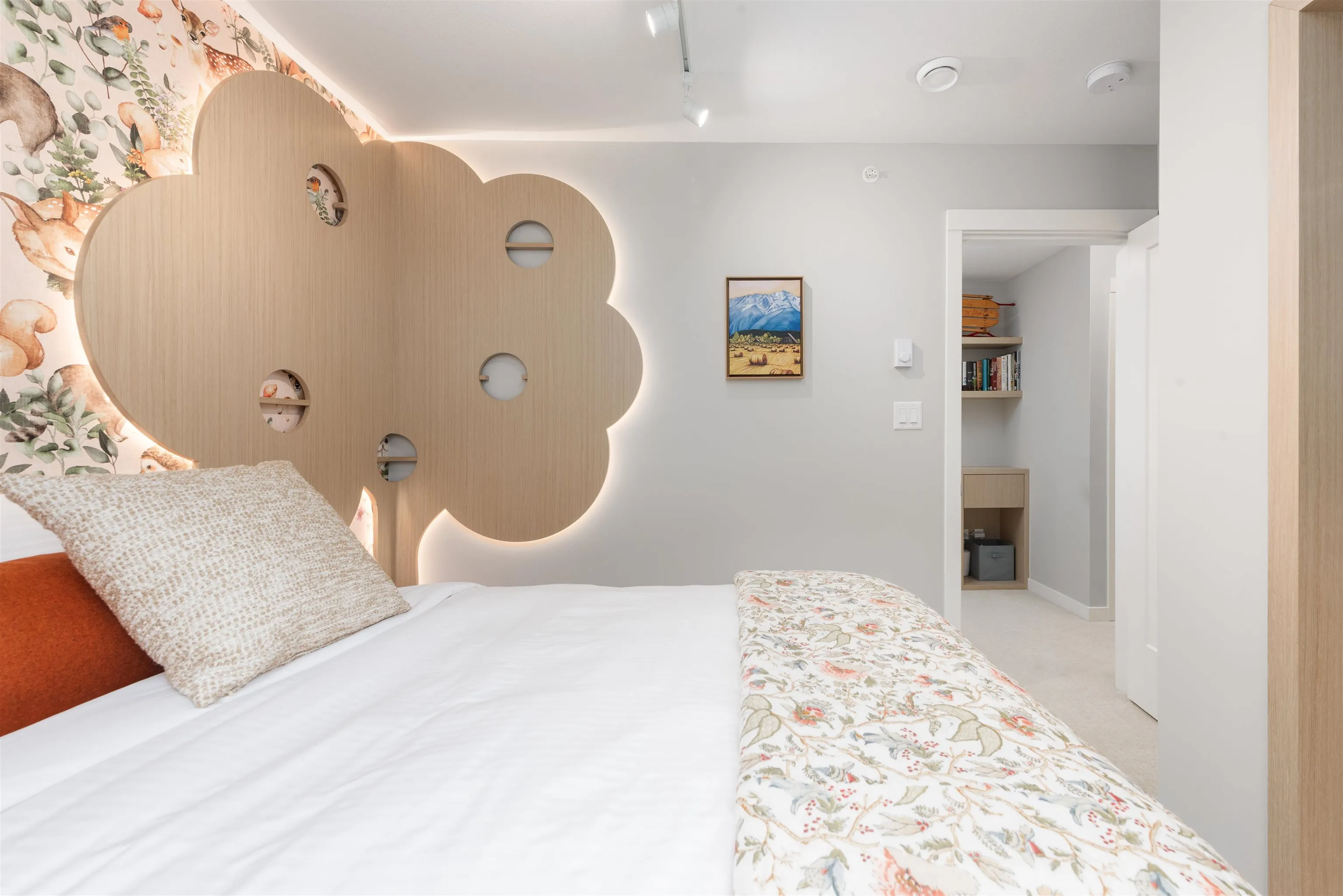 41204 Highline Place