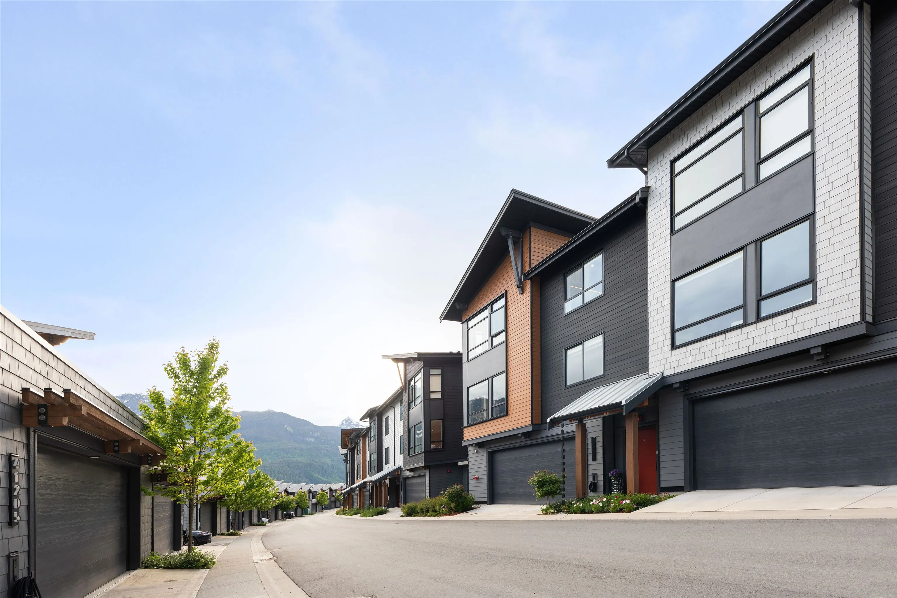 41204 Highline Place