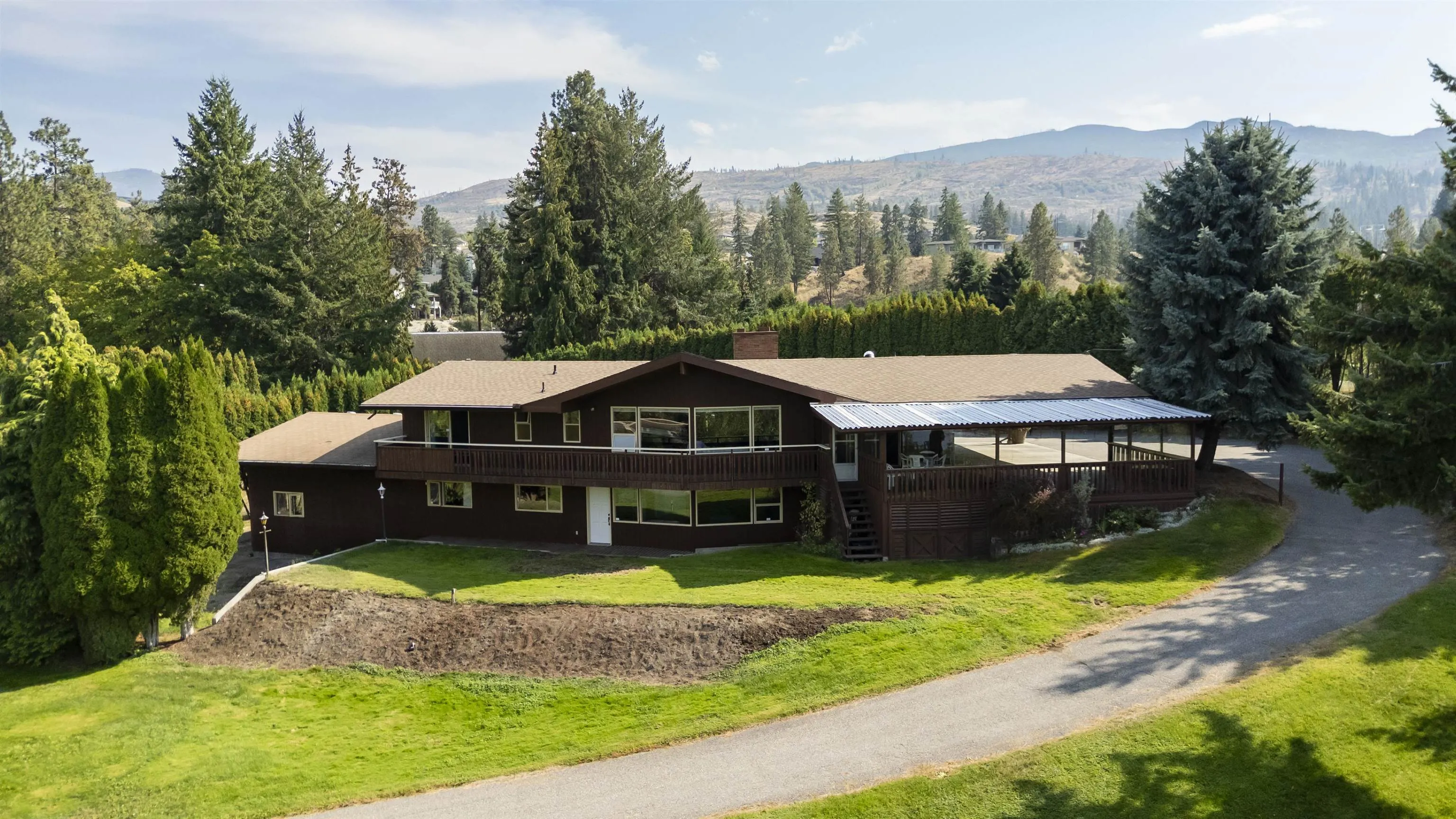 4980 Chute Lake Road