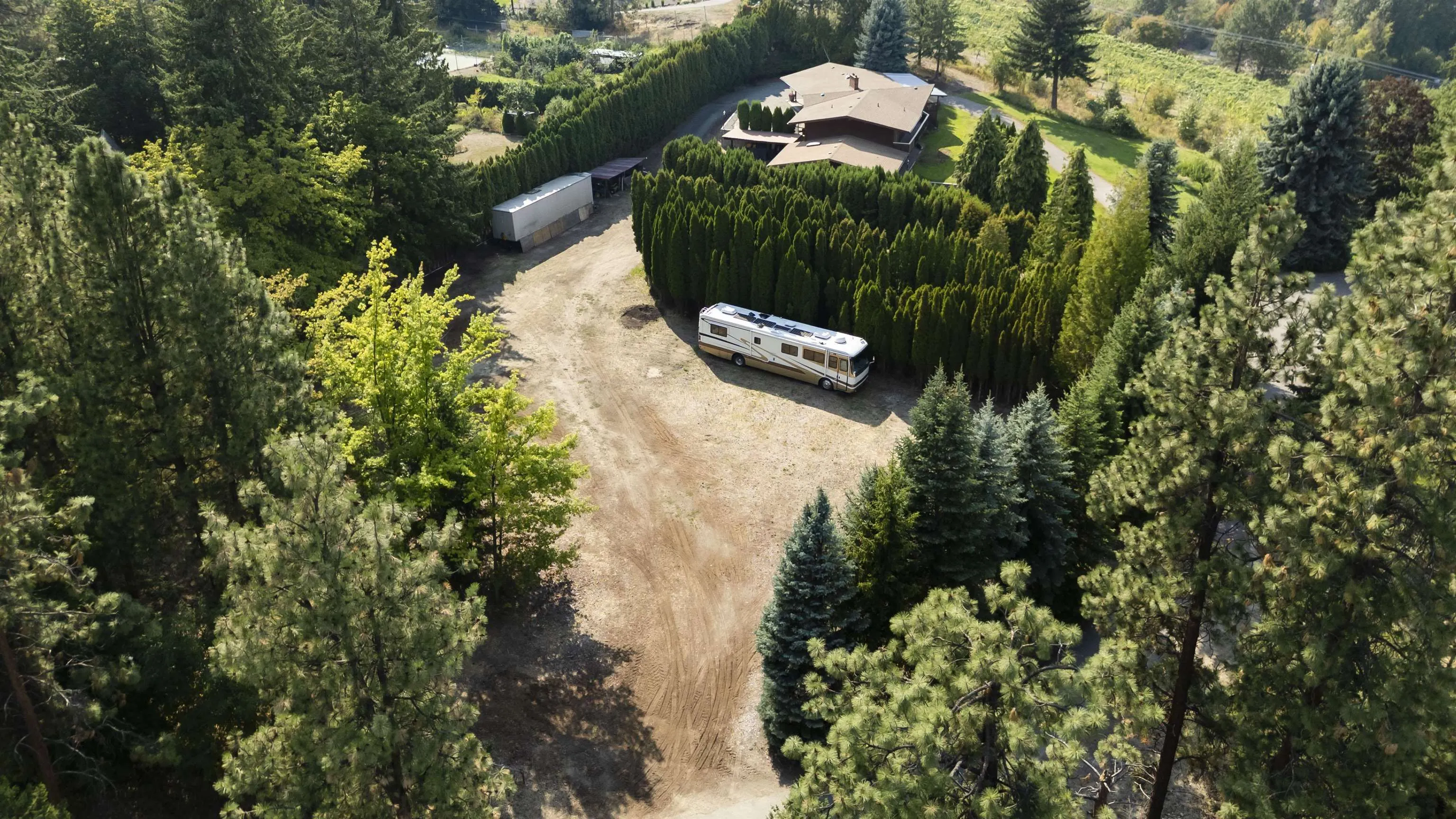 4980 Chute Lake Road