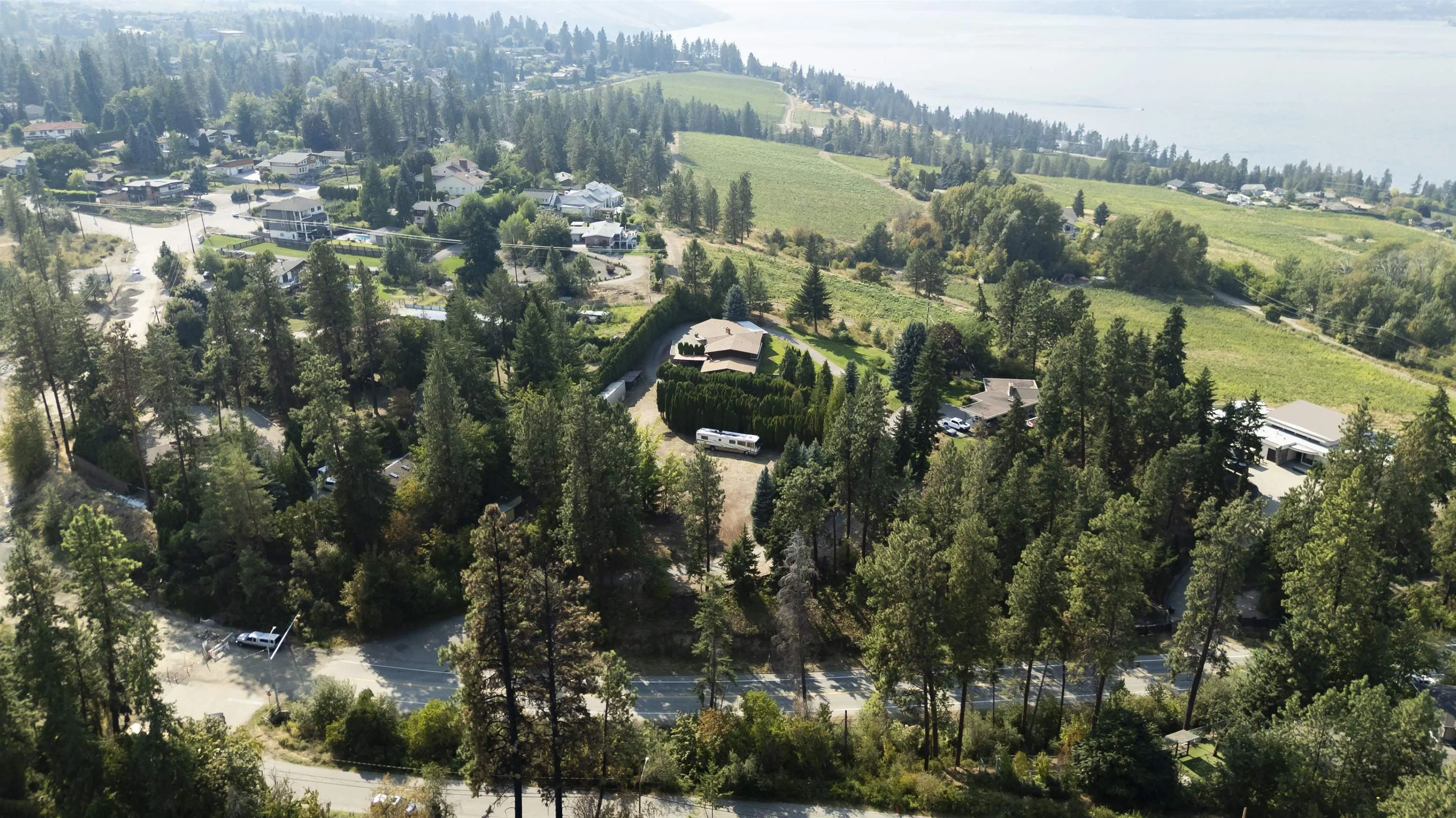 4980 Chute Lake Road