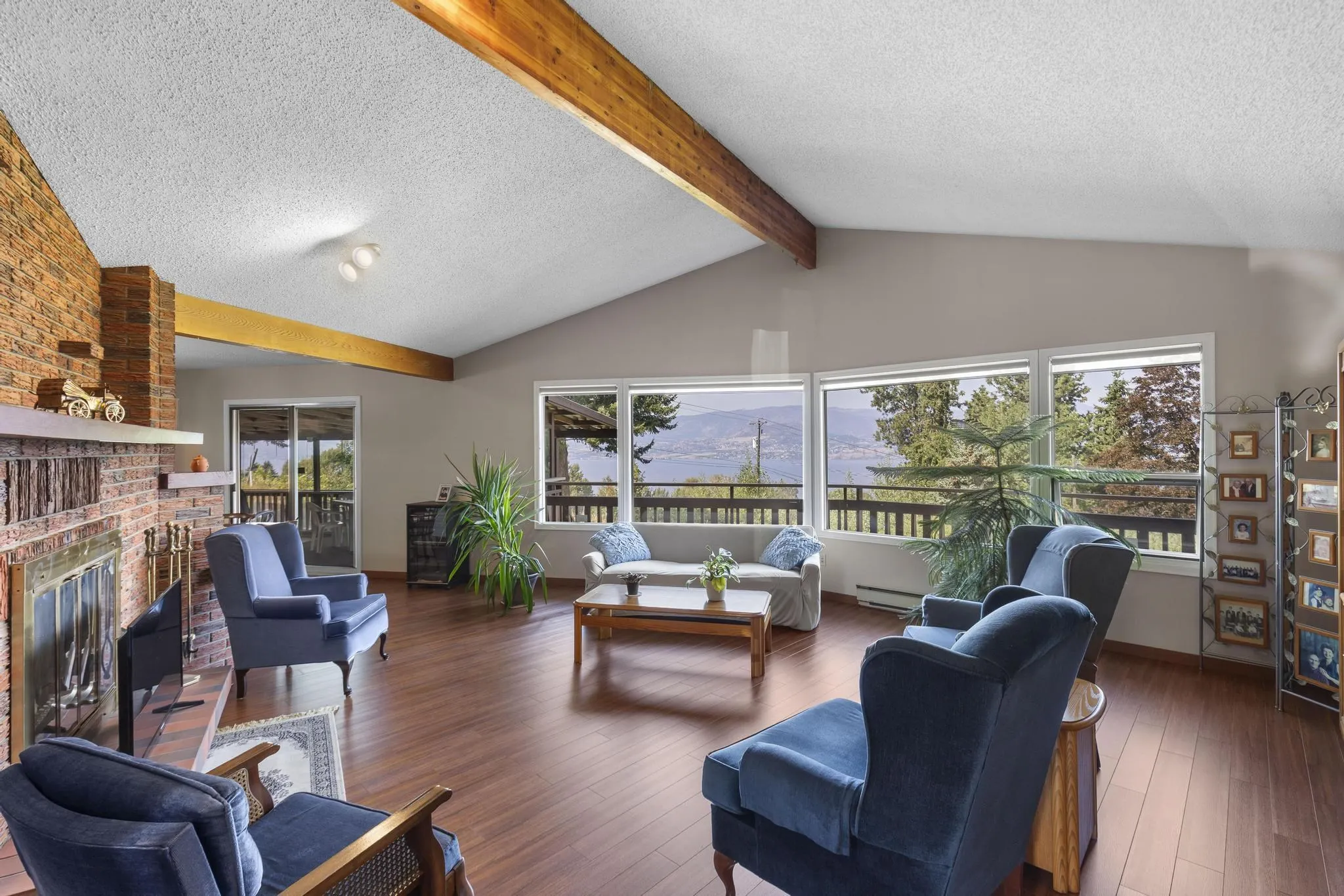 4980 Chute Lake Road