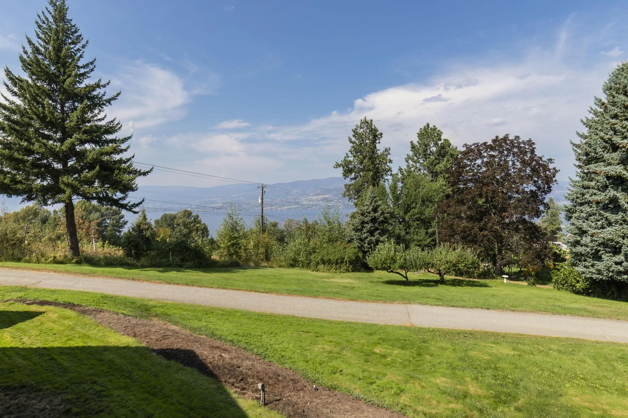 4980 Chute Lake Road