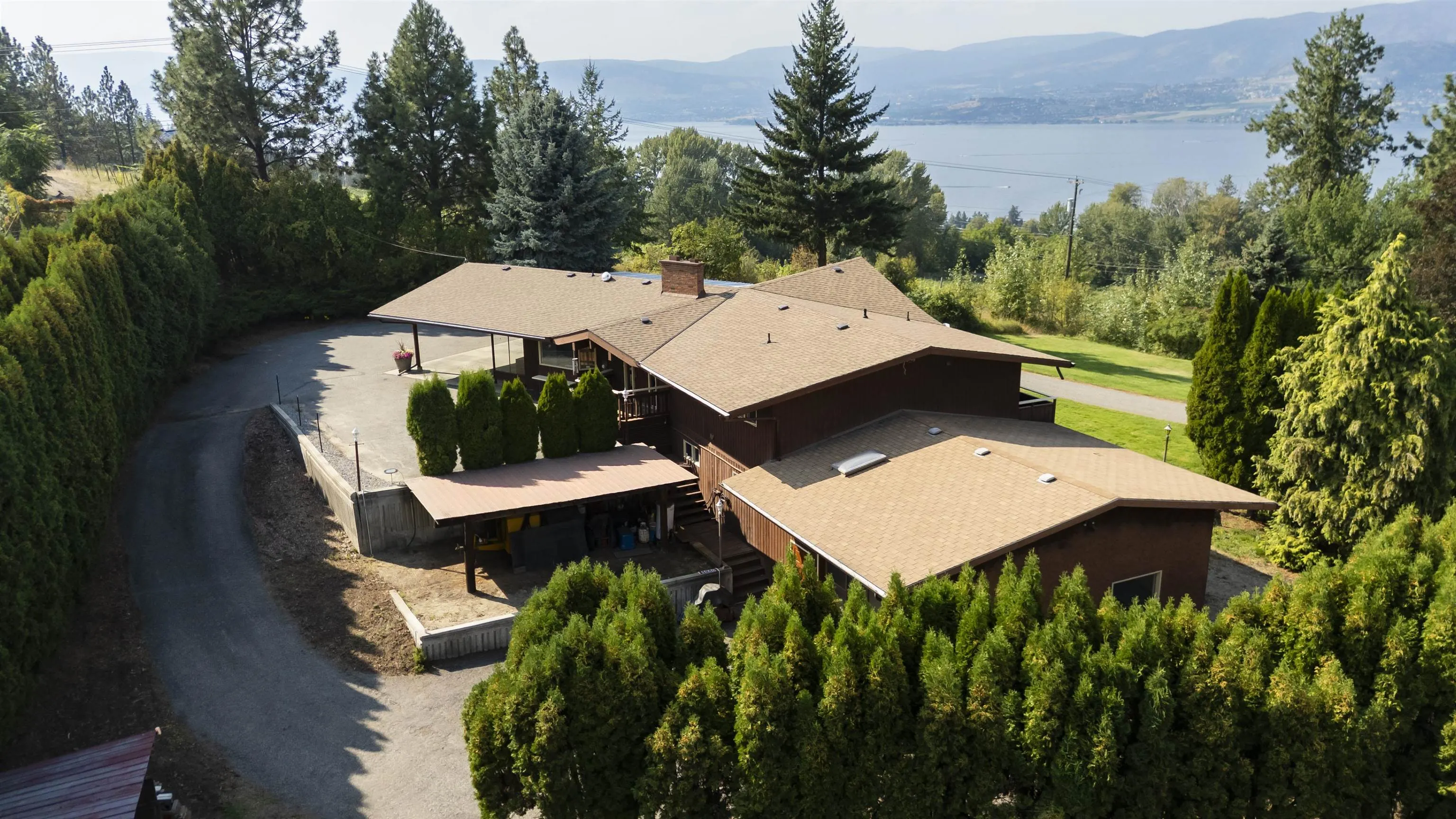 4980 Chute Lake Road