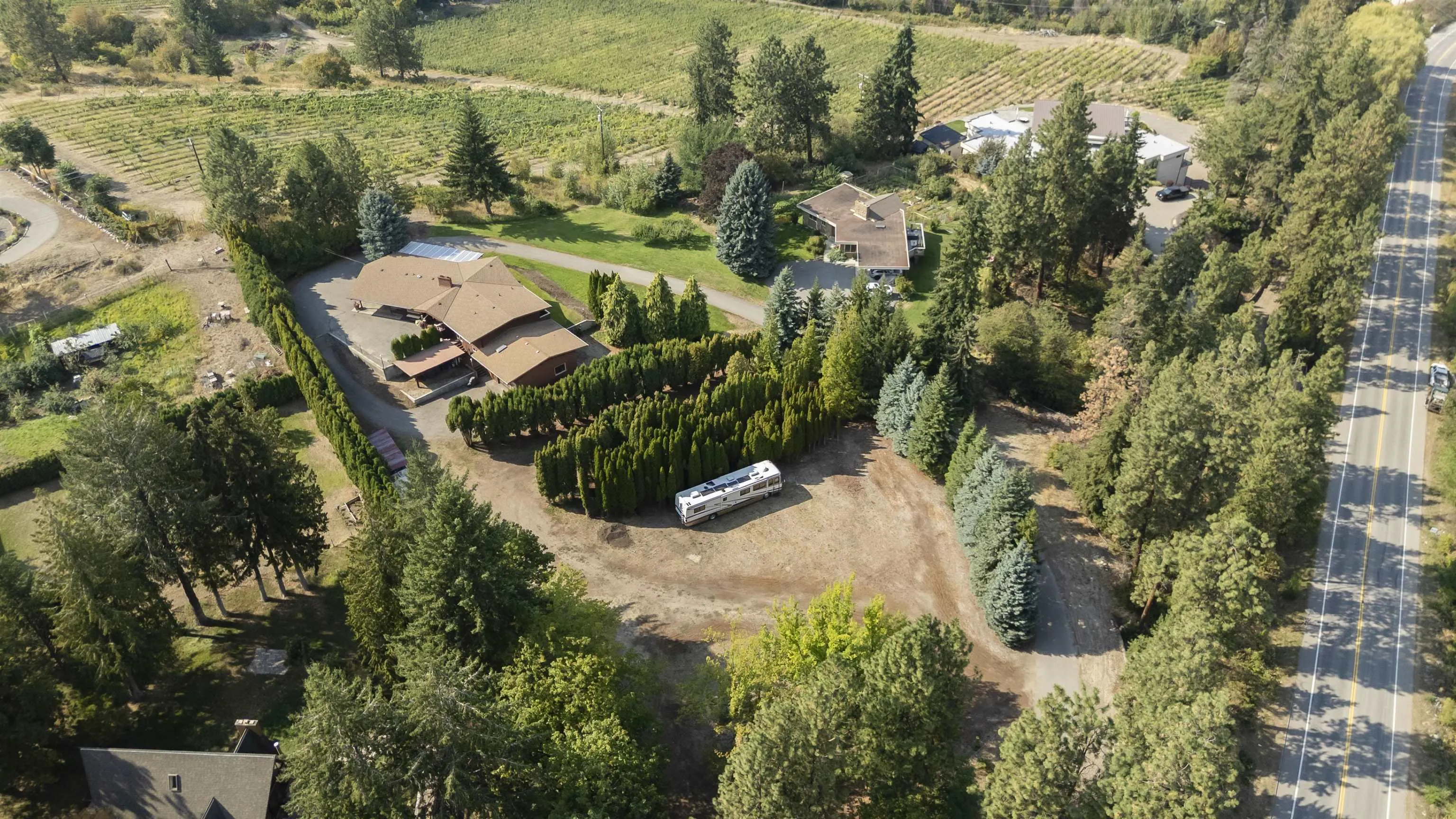 4980 Chute Lake Road