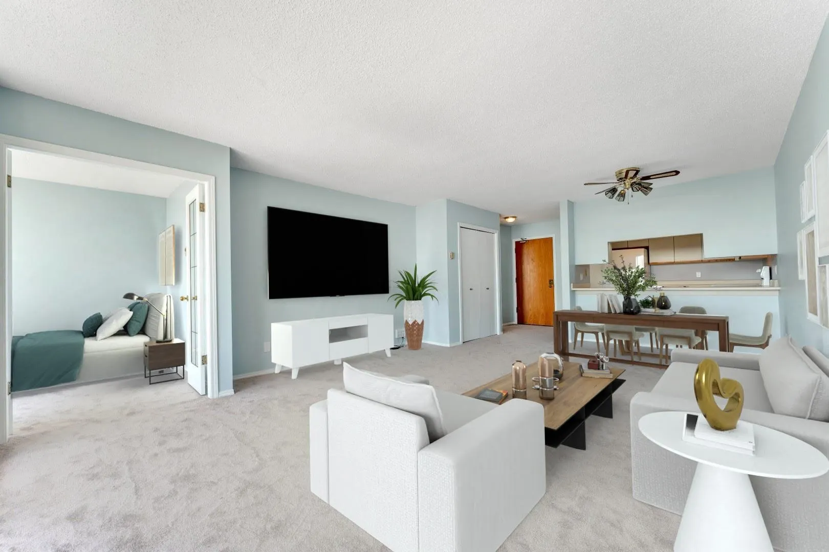 1205 1065 Quayside Drive