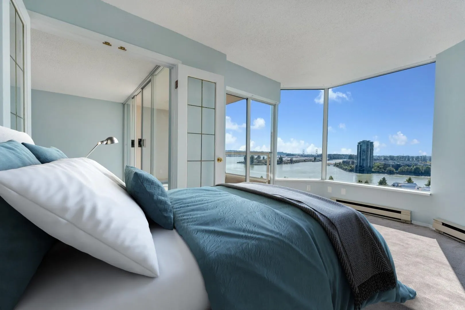 1205 1065 Quayside Drive