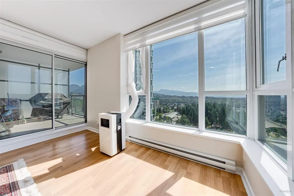 3003 1178 Heffley Crescent