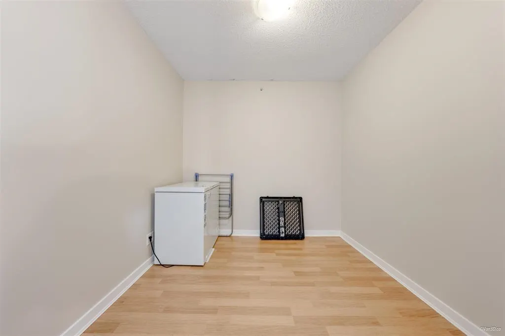 3003 1178 Heffley Crescent