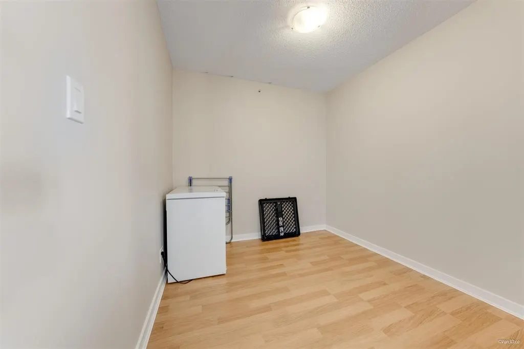 3003 1178 Heffley Crescent