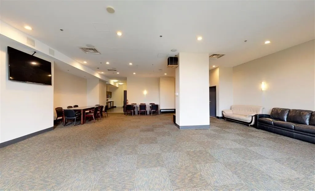 3003 1178 Heffley Crescent