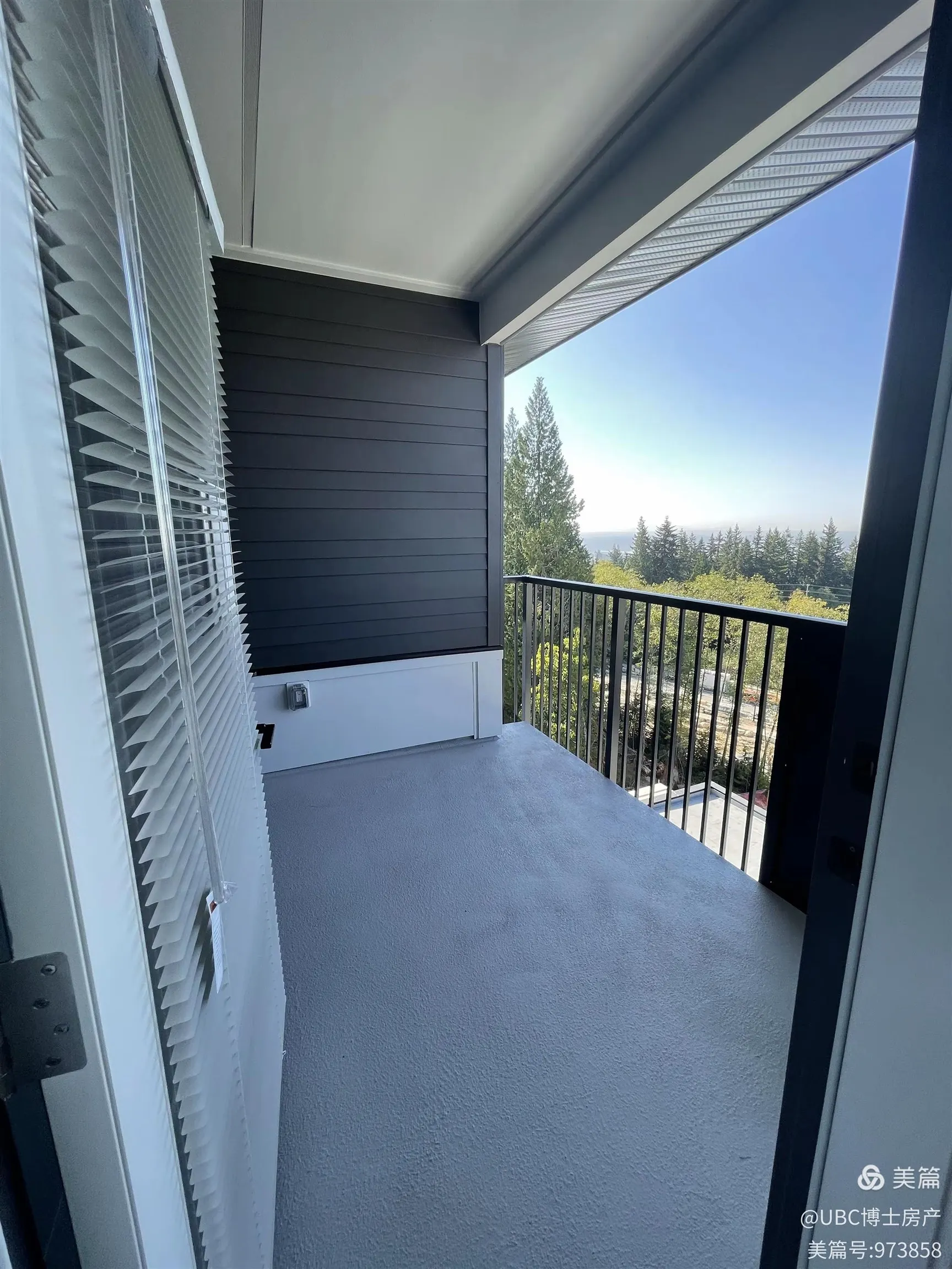 306 9228 Slope Mews
