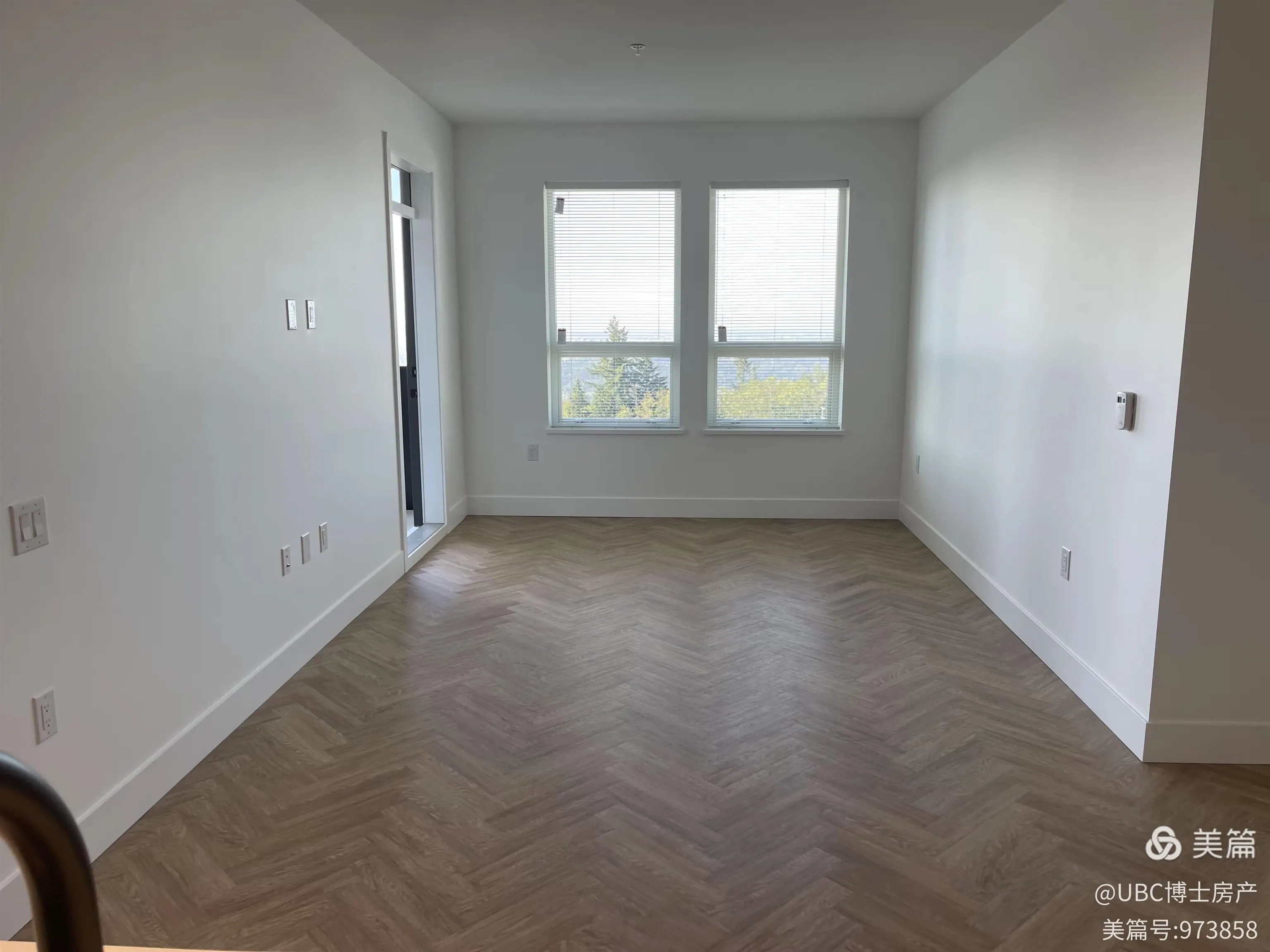 306 9228 Slope Mews