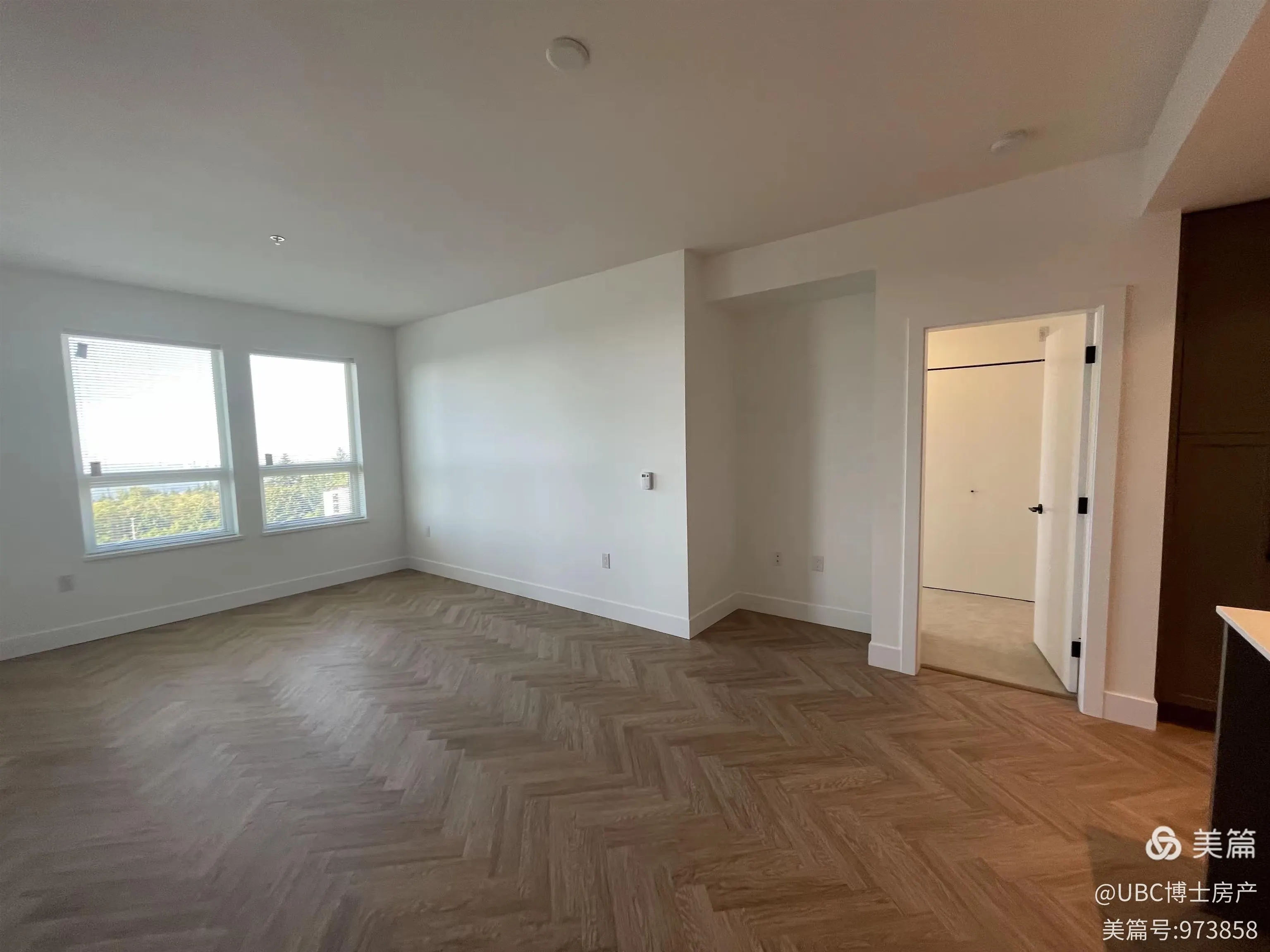 306 9228 Slope Mews