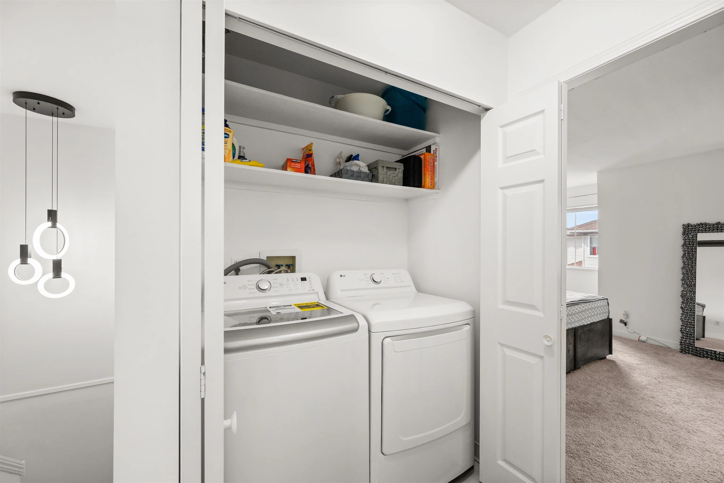 17 12188 Harris Road