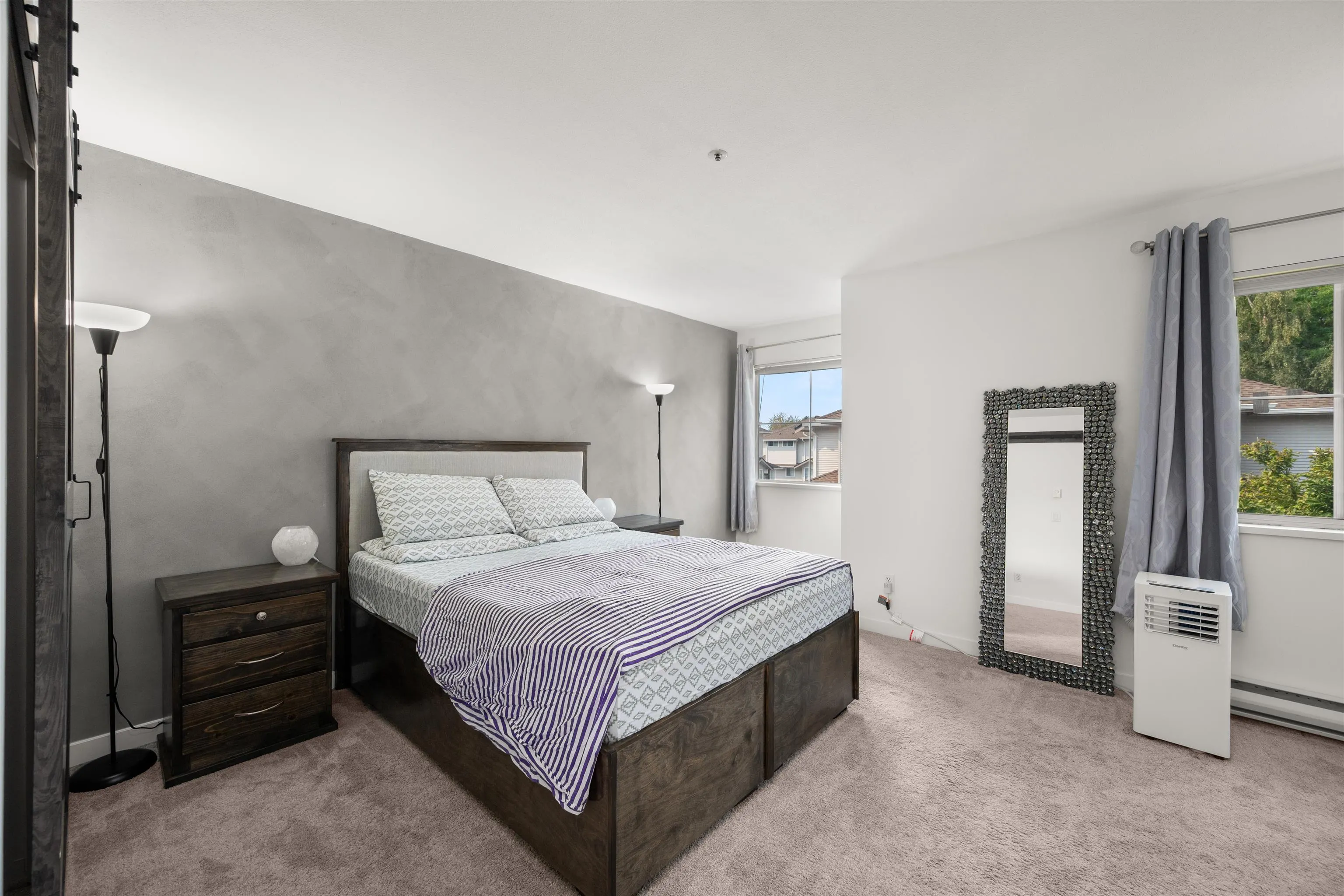 17 12188 Harris Road