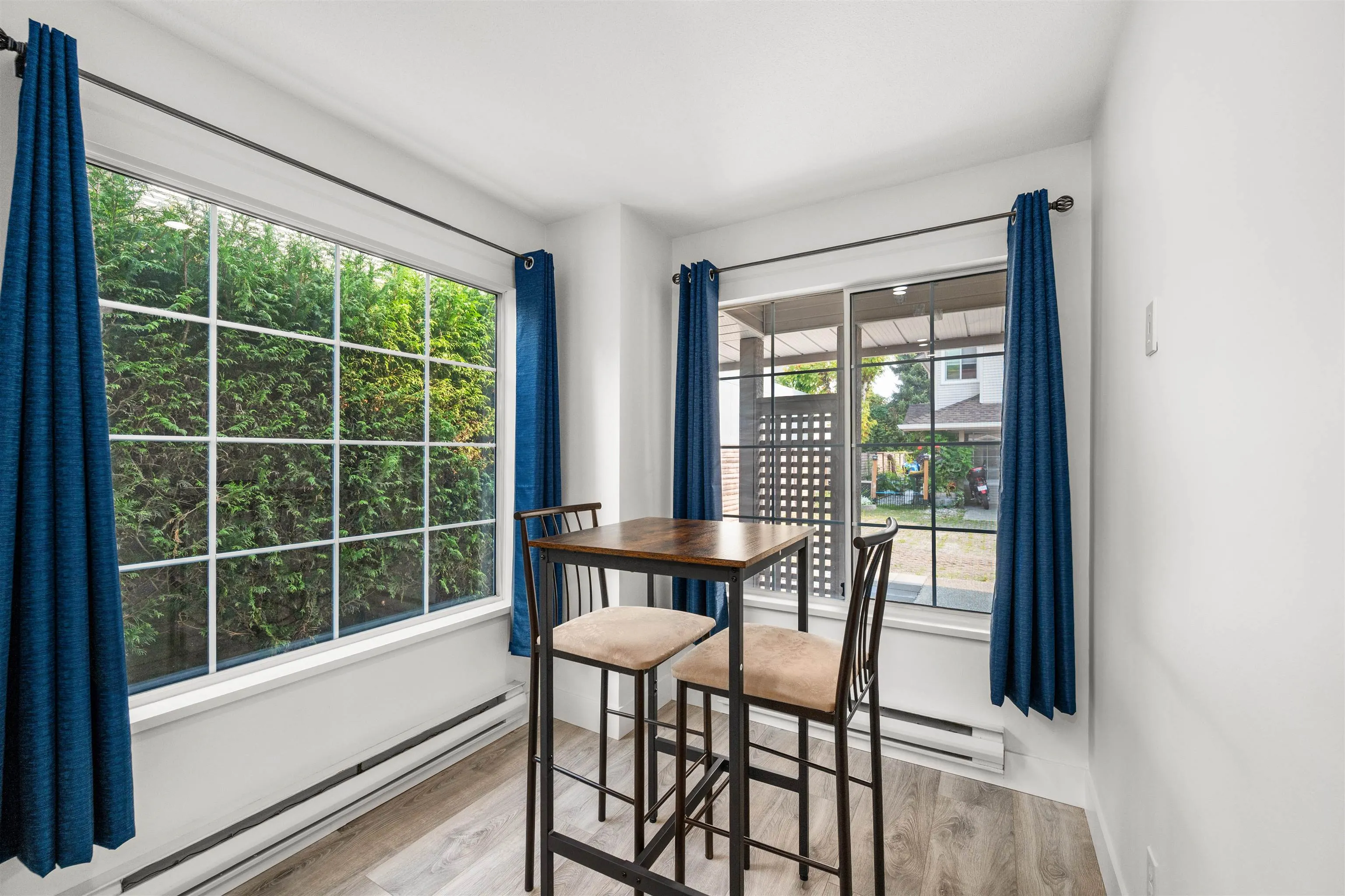 17 12188 Harris Road