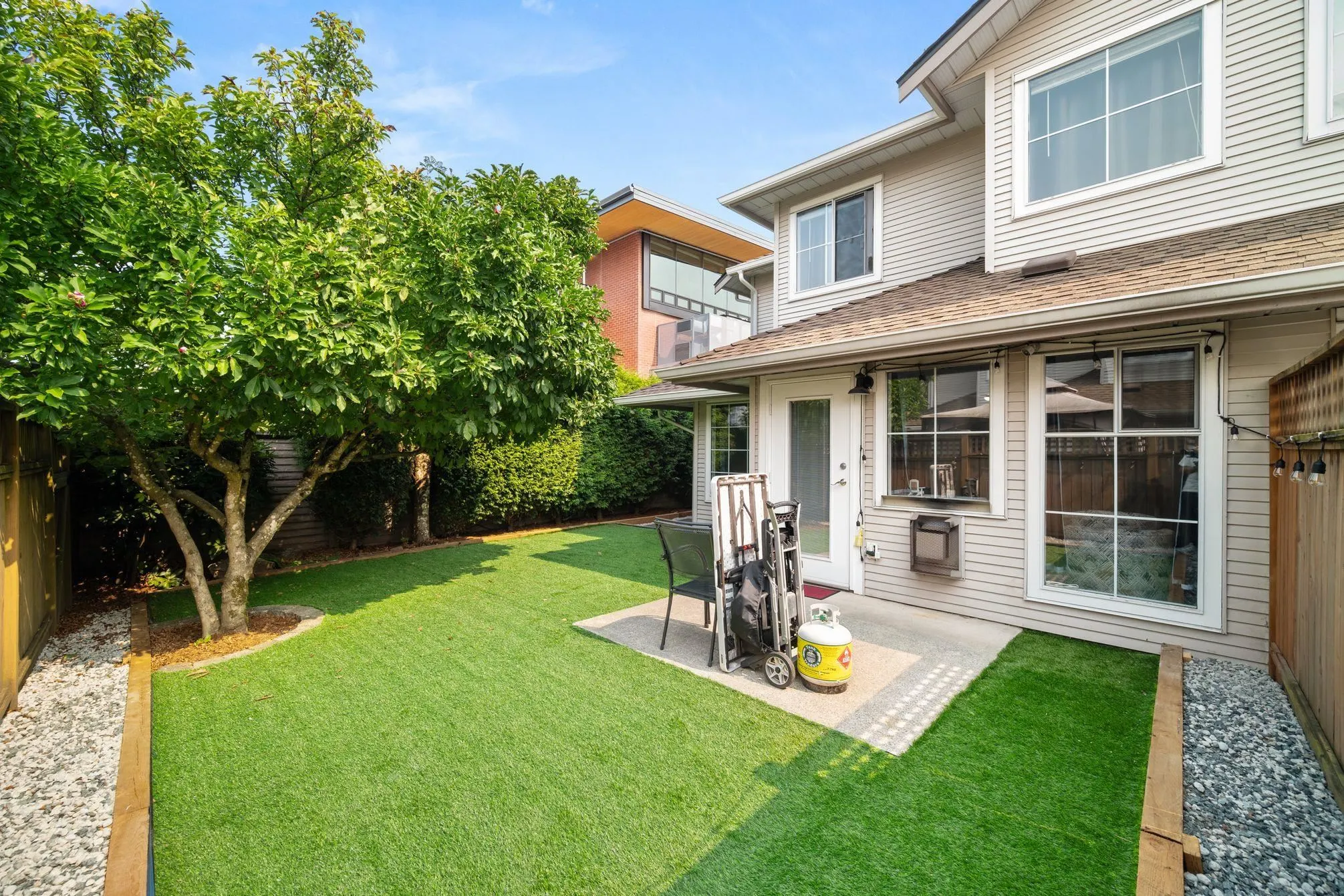 17 12188 Harris Road