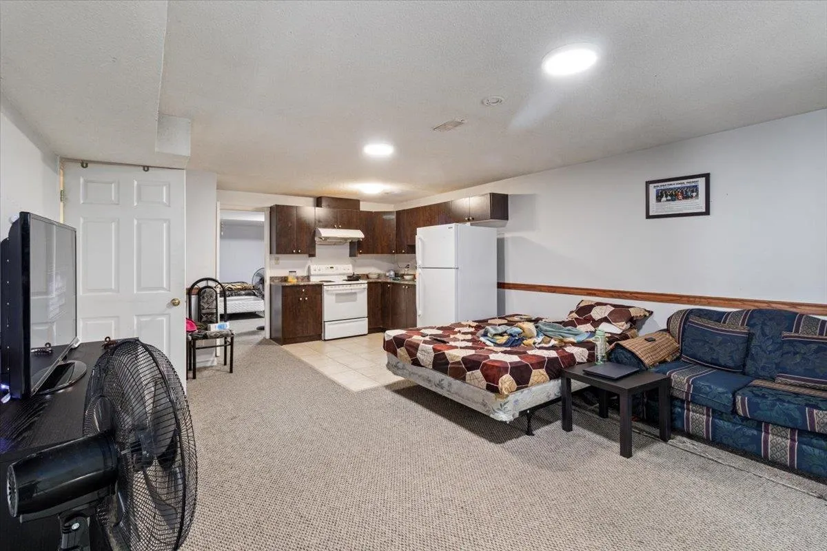 2958 Sidoni Avenue