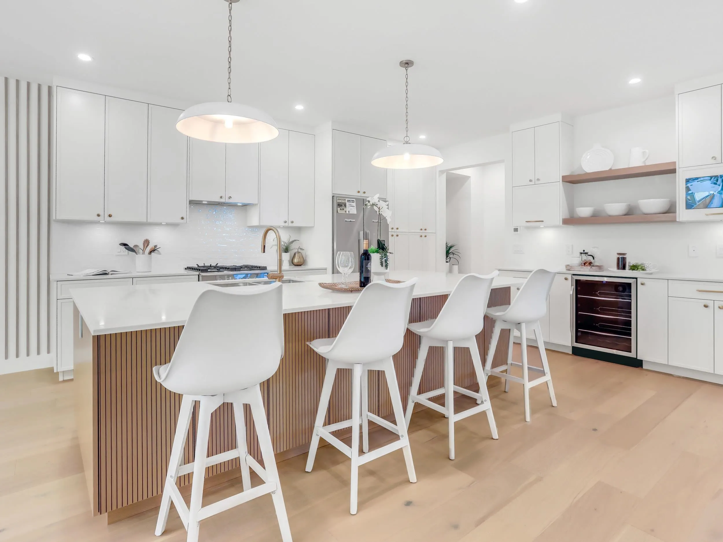 3553 Monson Crescent