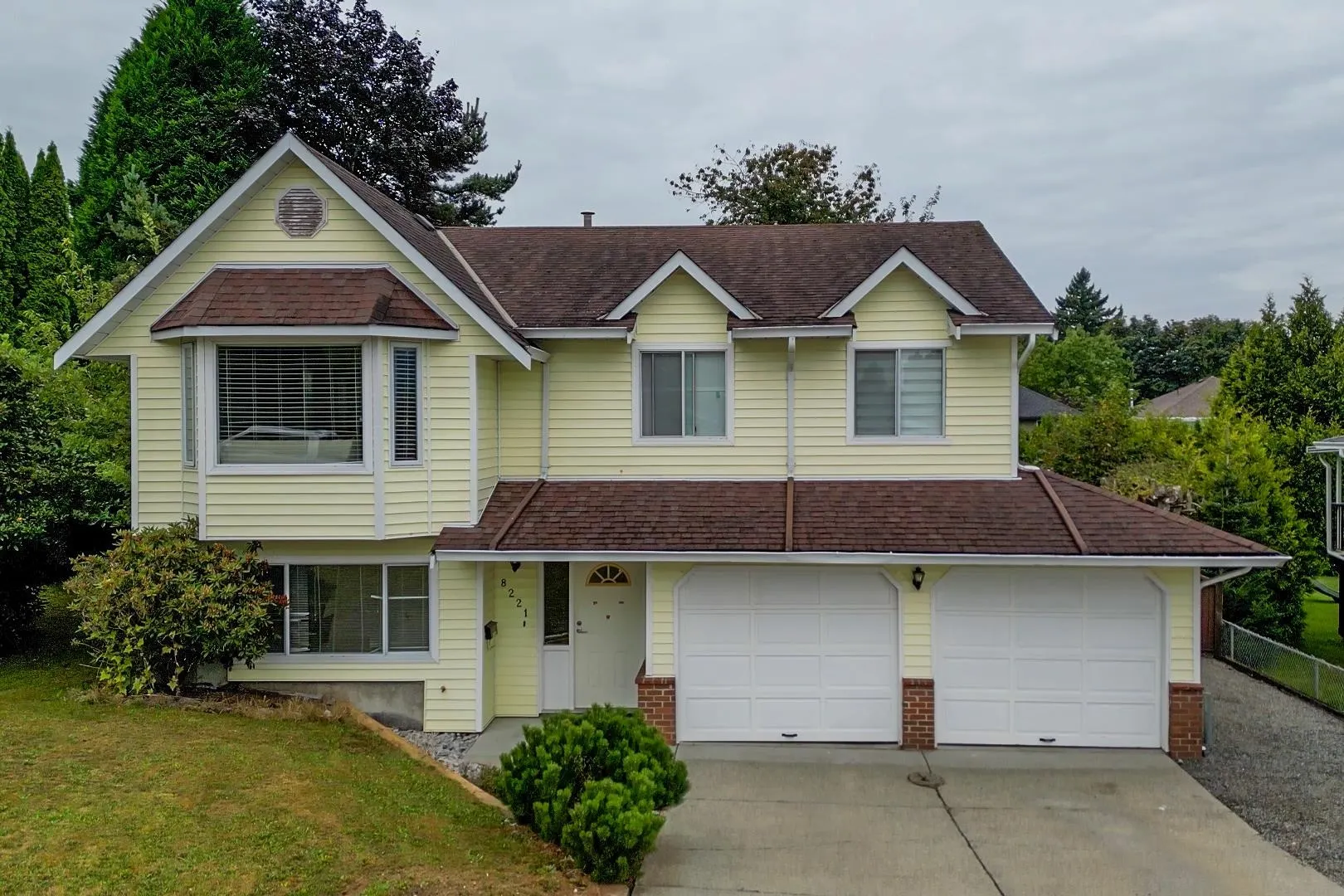 8221 Miller Crescent