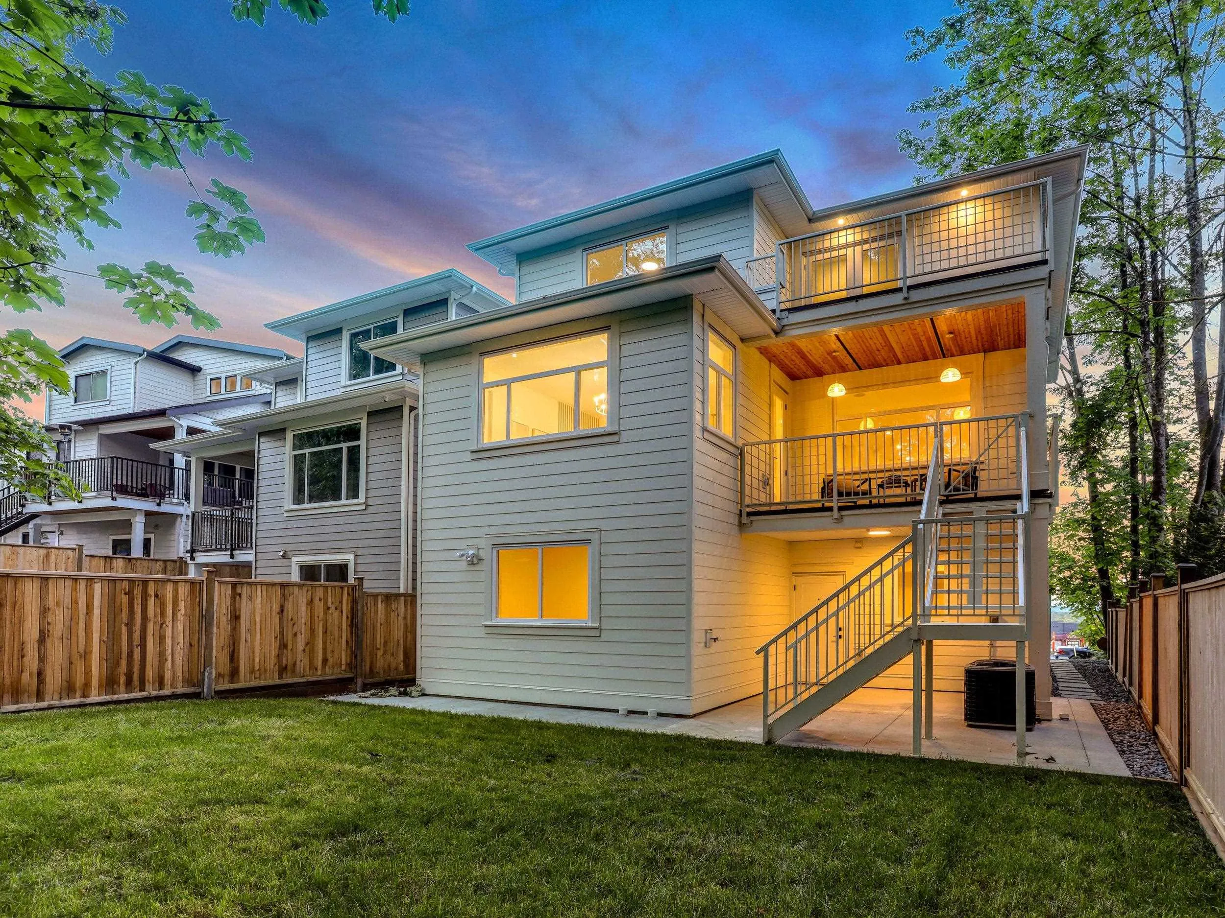 BSMT 3553 Monson Crescent