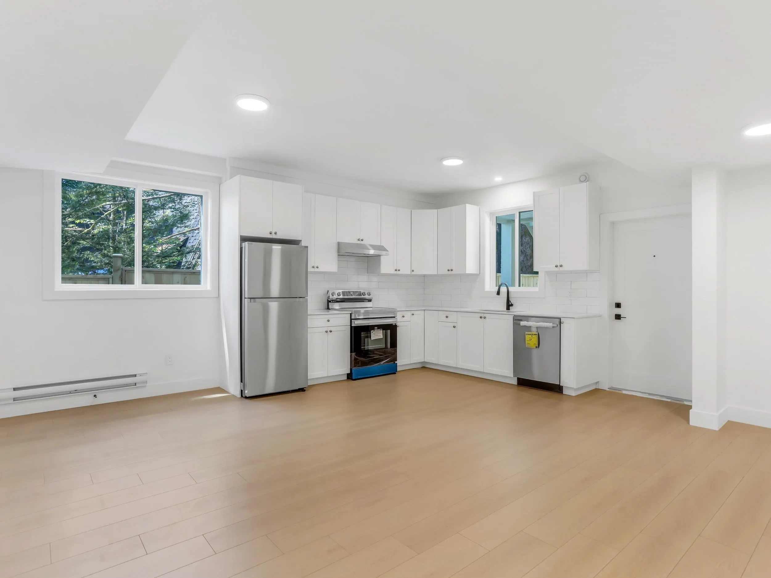 BSMT 3553 Monson Crescent