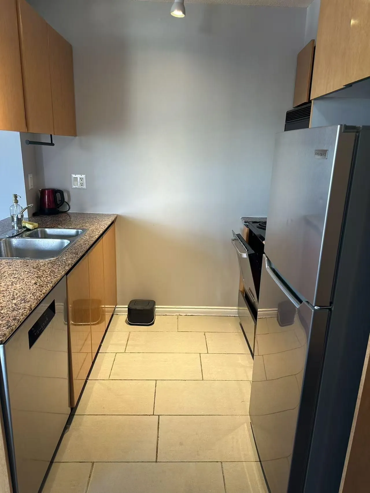 1504 1189 Howe St. Street