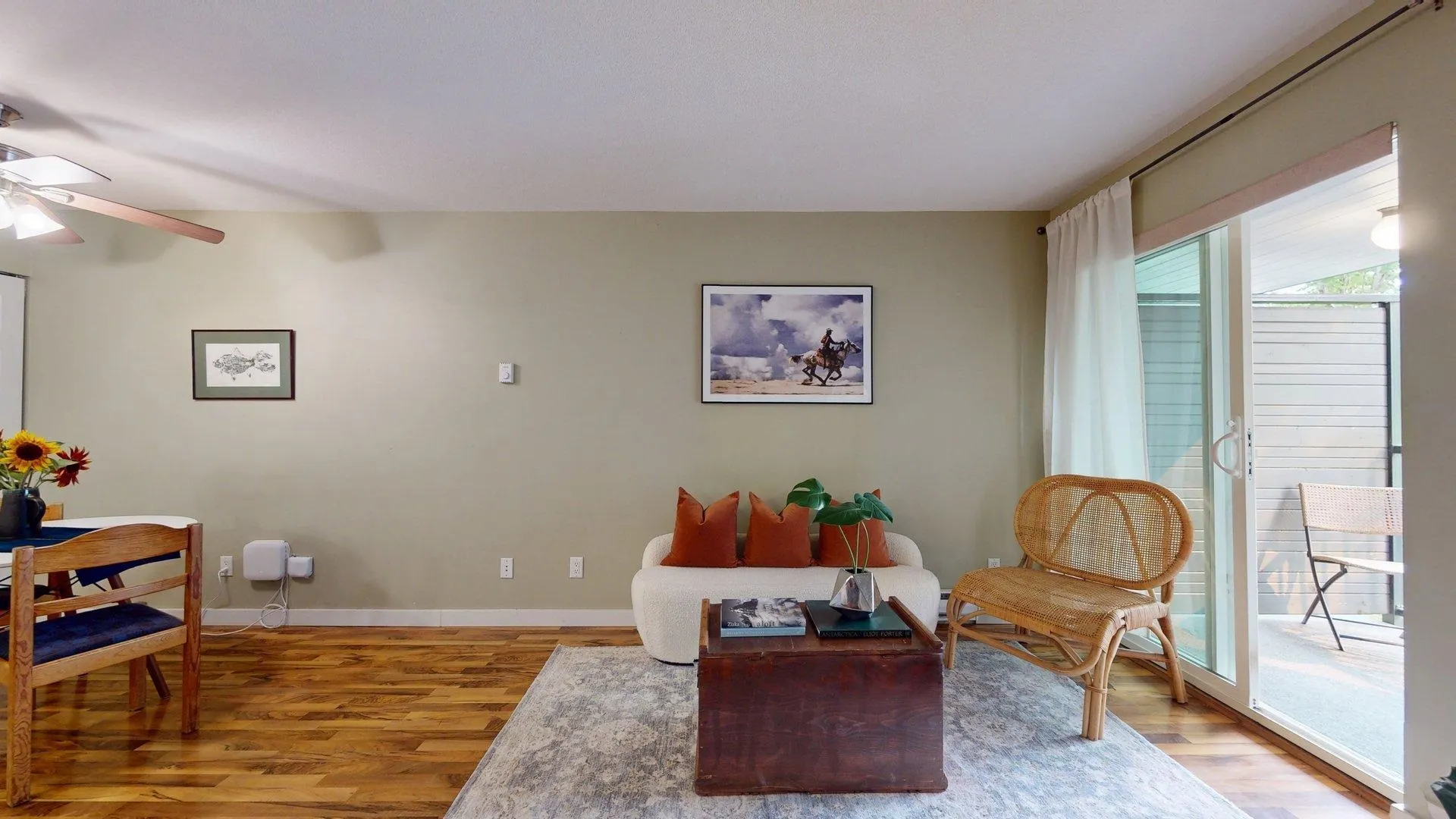 C210 40140 Willow Crescent