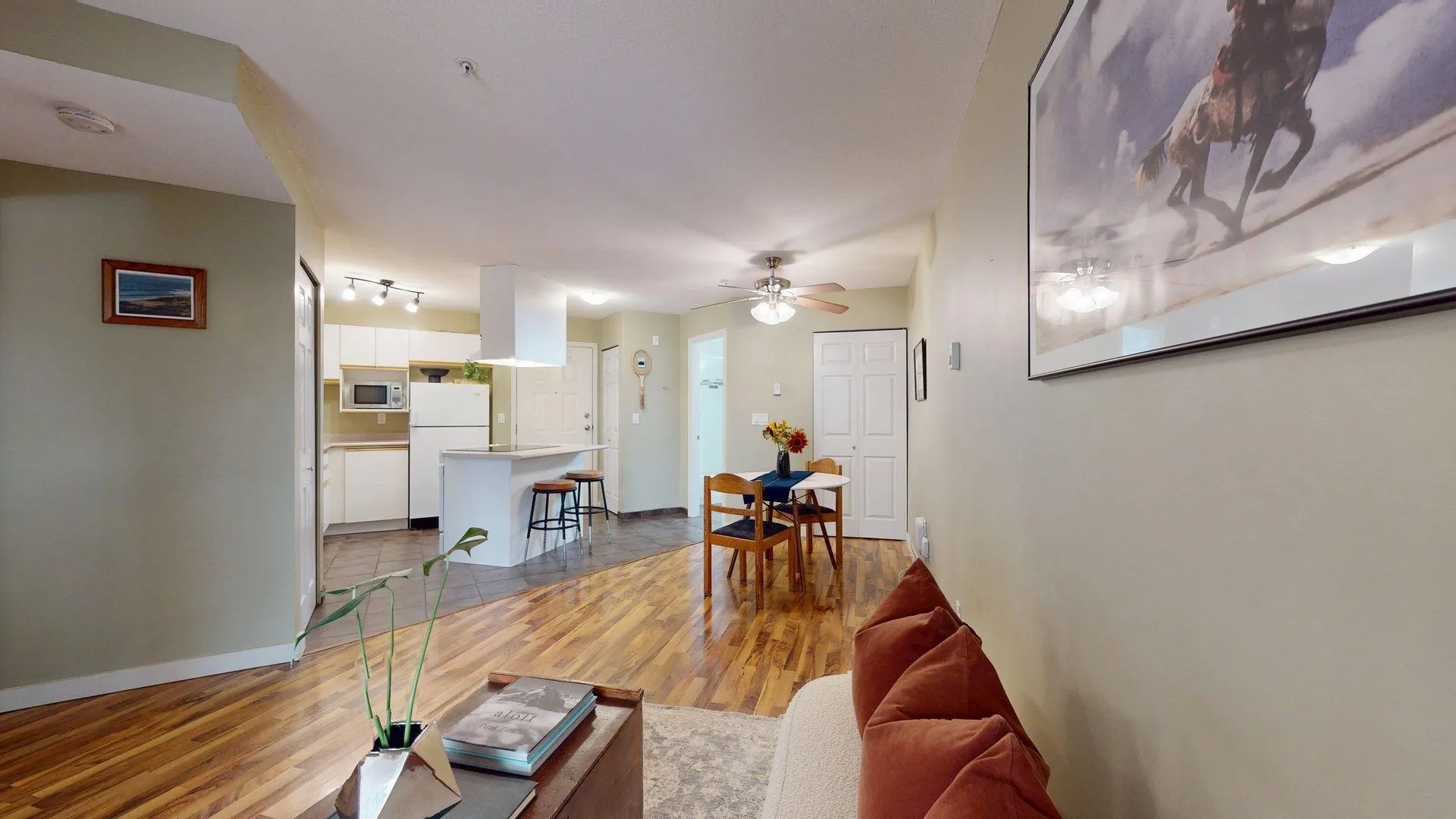 C210 40140 Willow Crescent