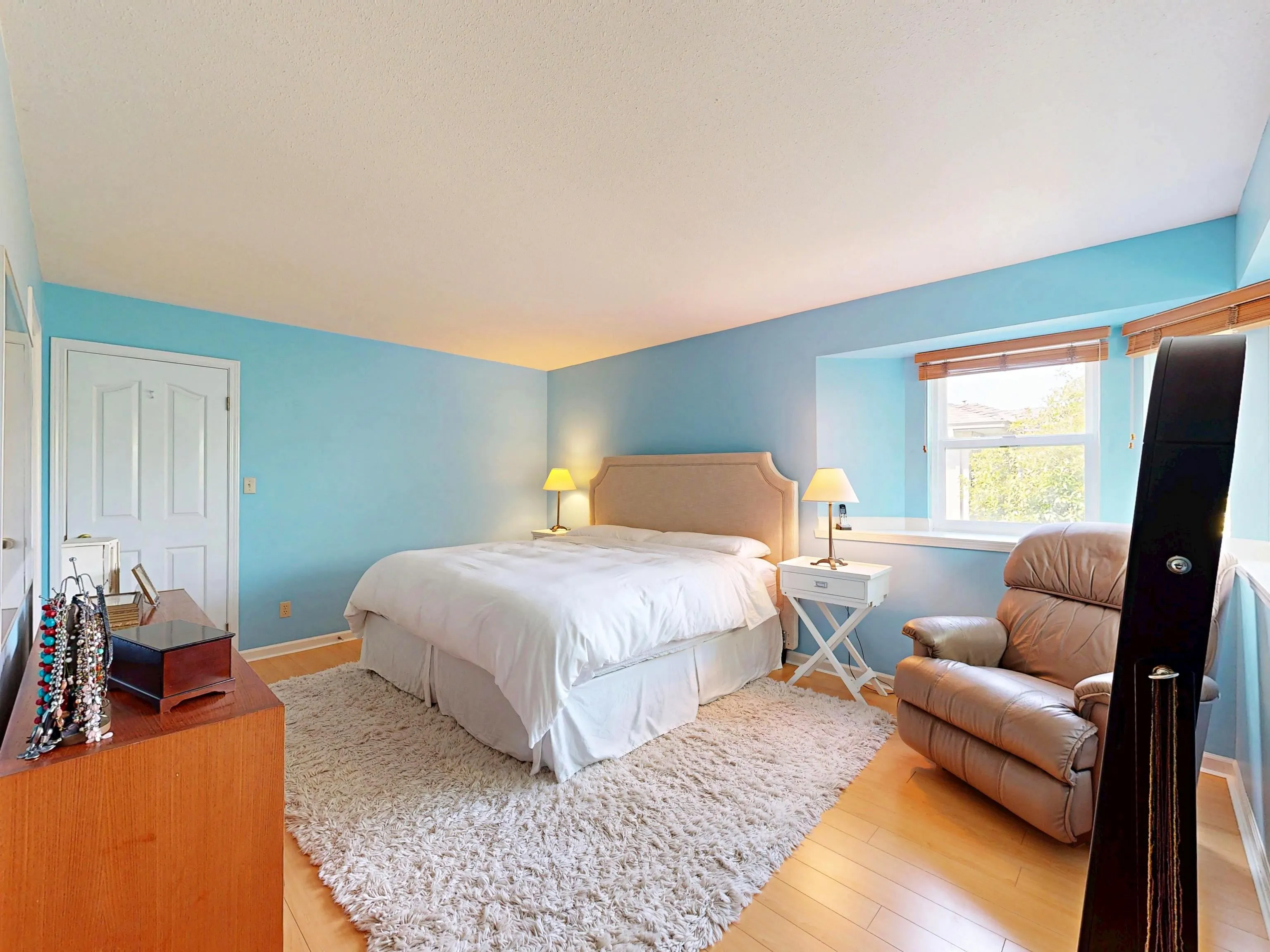 4475 Dawn Place