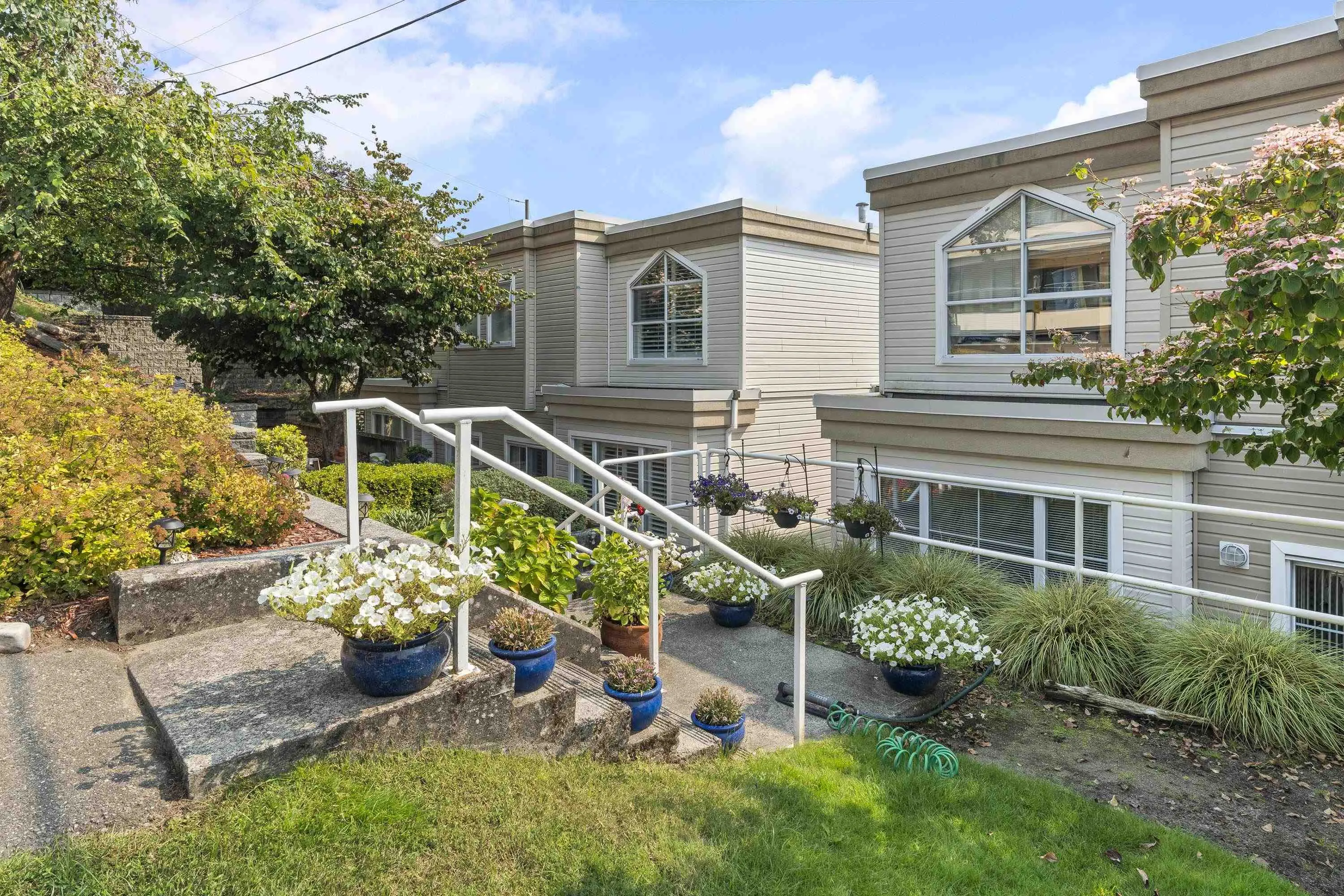 1157 Vidal Street