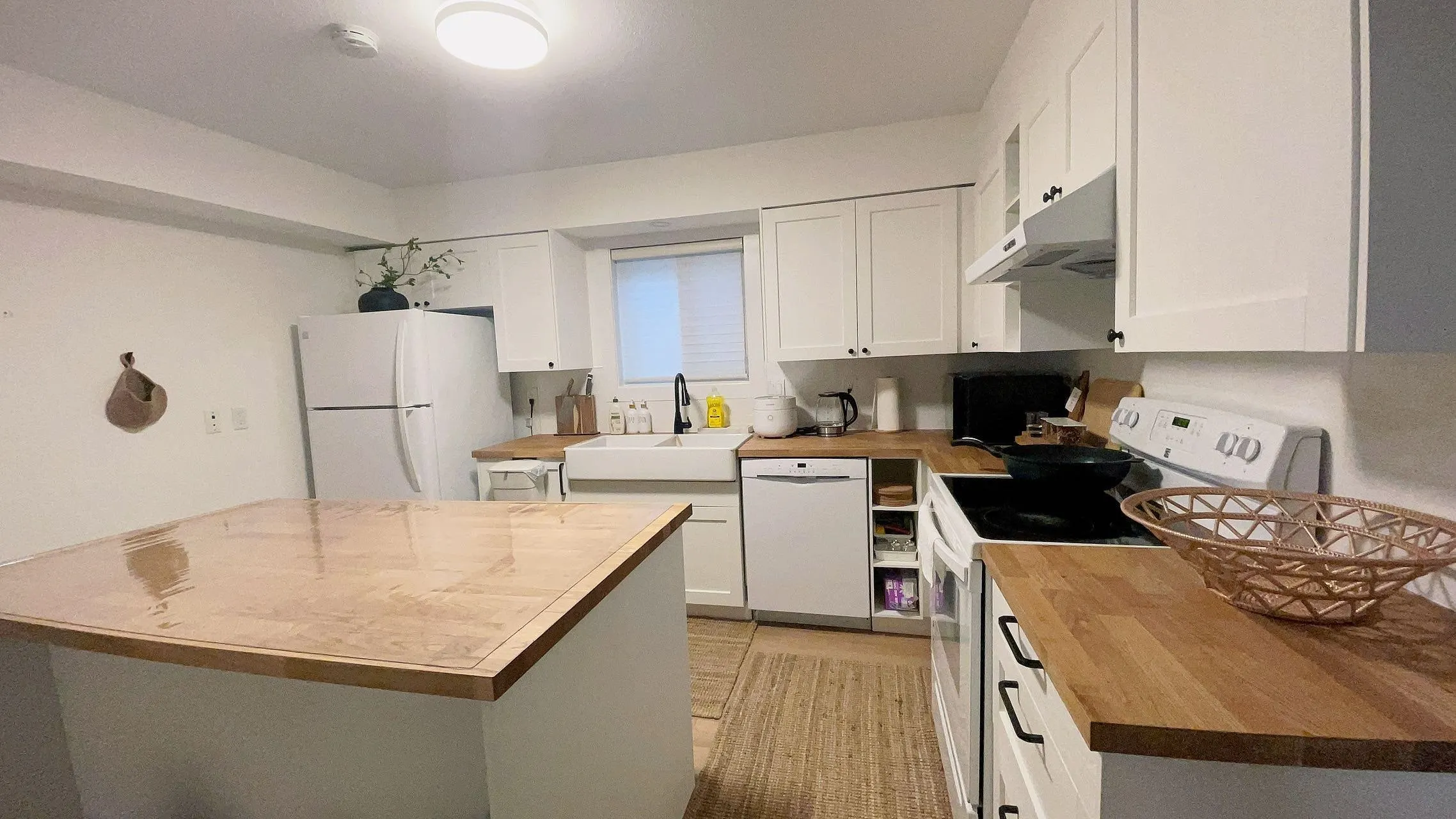 Garden Suite 1597 W 63rd Avenue