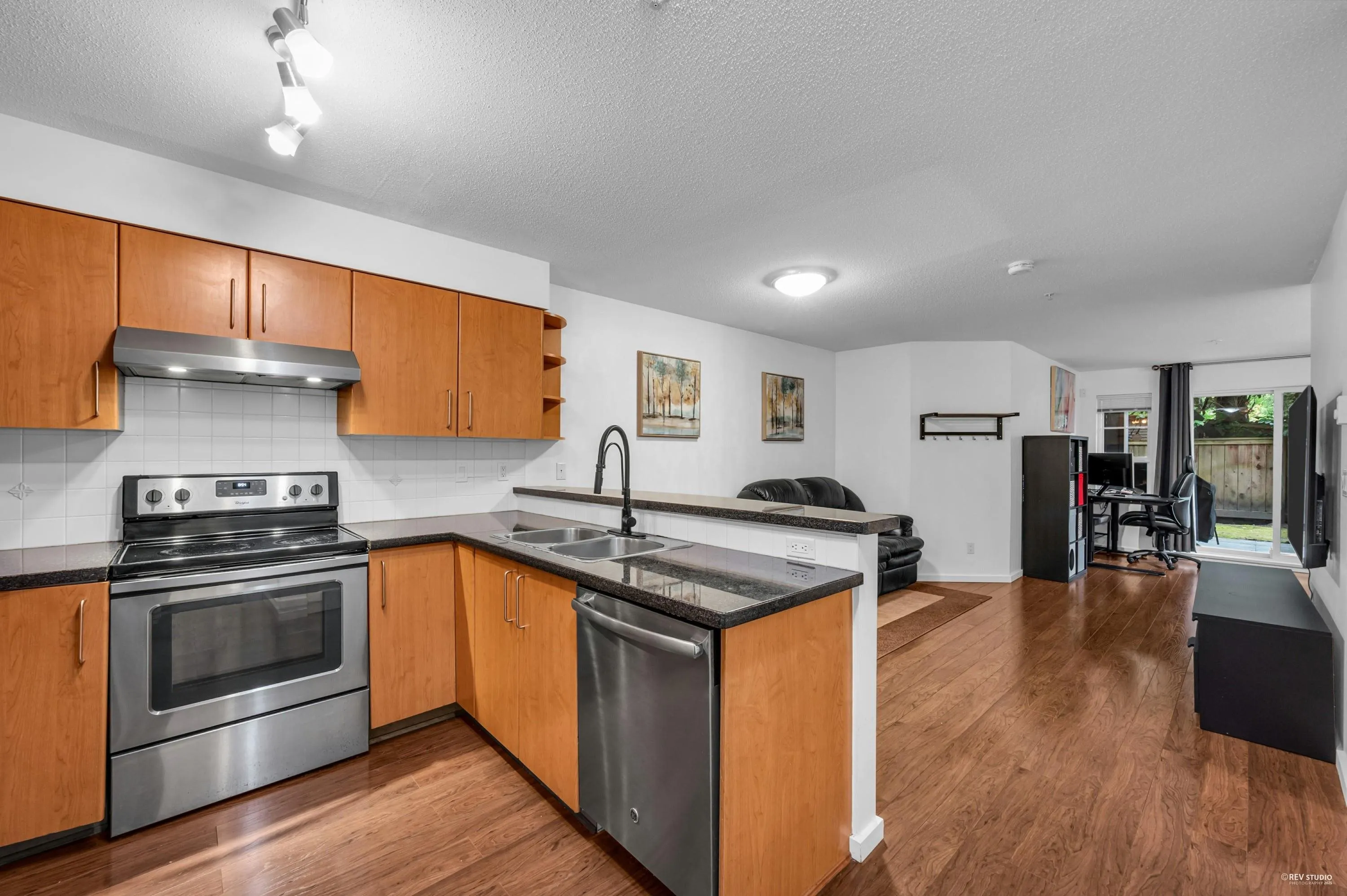 111 3388 Morrey Court
