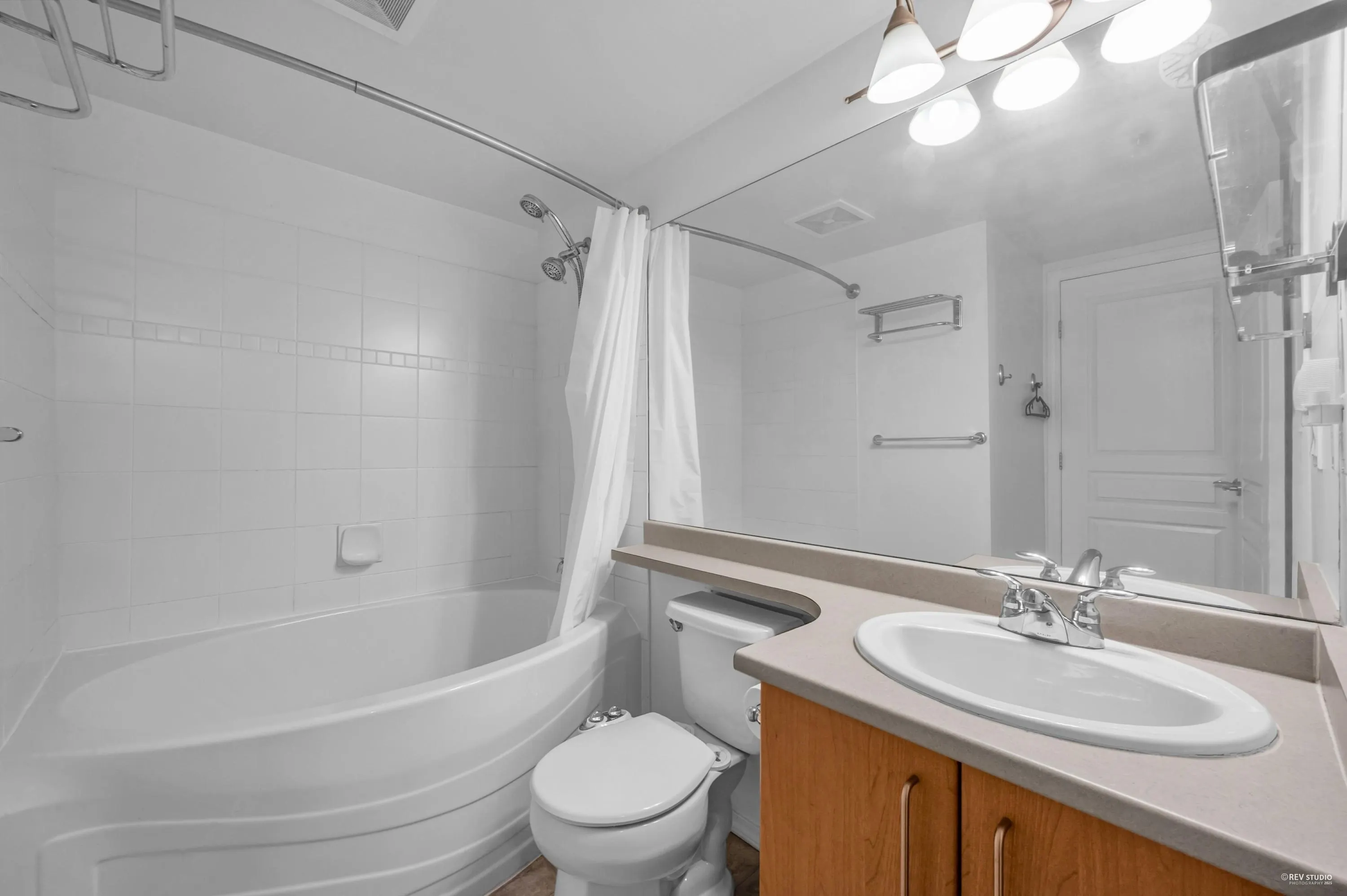 111 3388 Morrey Court