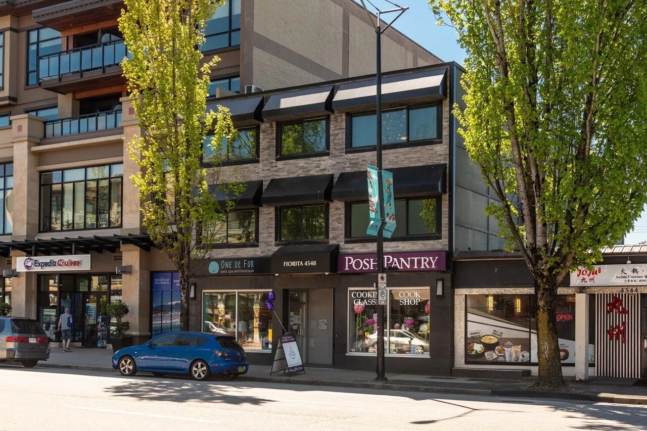 301 4548 Hastings Street