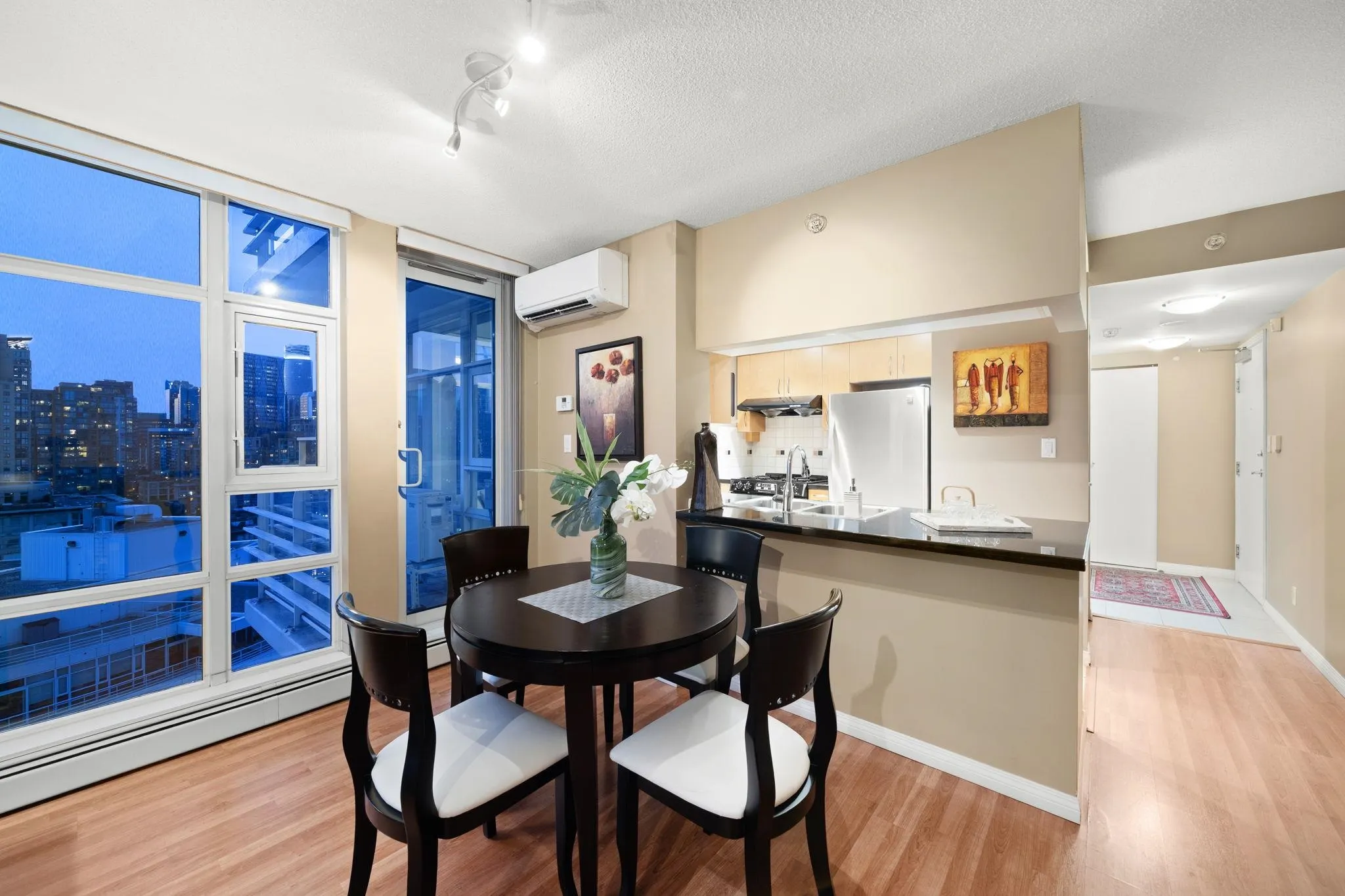 2306 1199 Marinaside Crescent