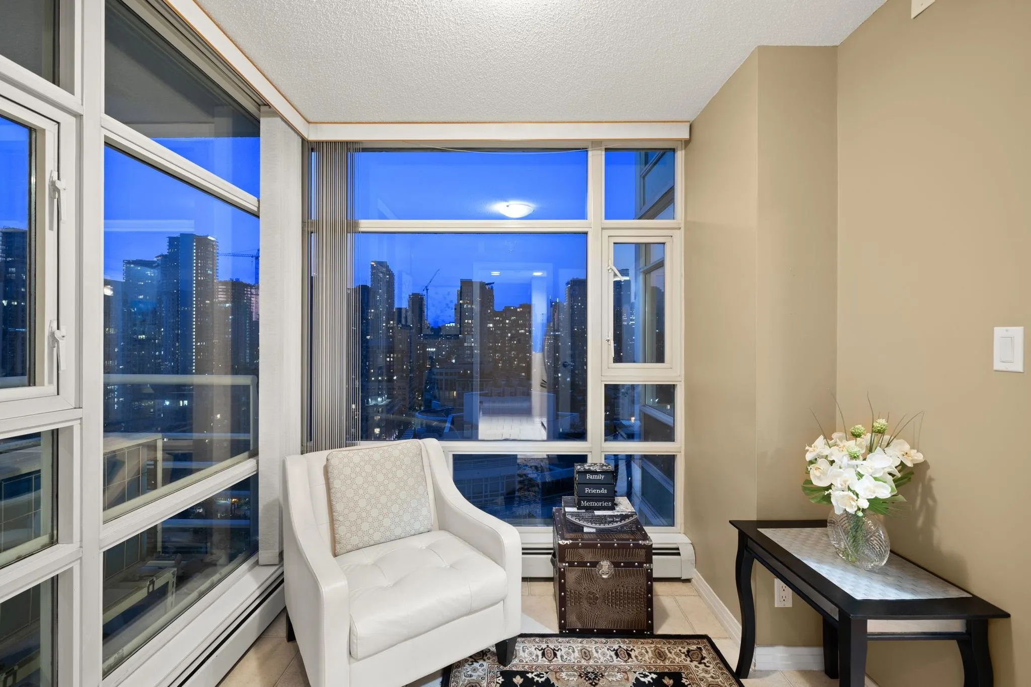 2306 1199 Marinaside Crescent