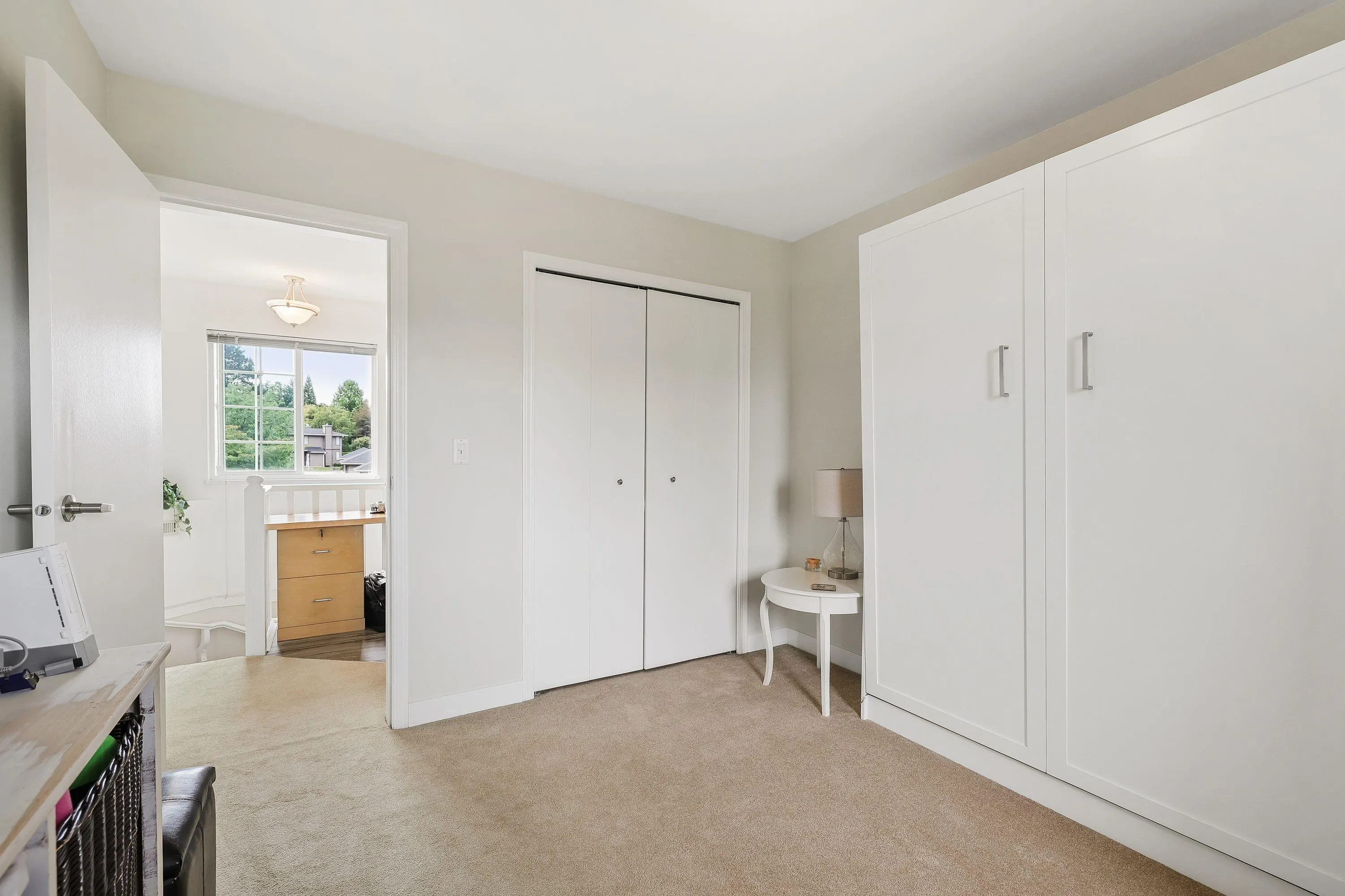 106 1140 Castle Crescent