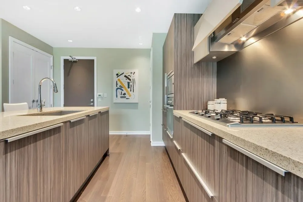 1618 Columbia Street