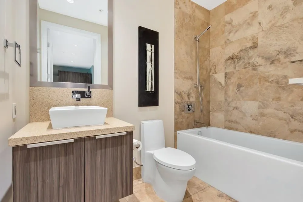 1618 Columbia Street