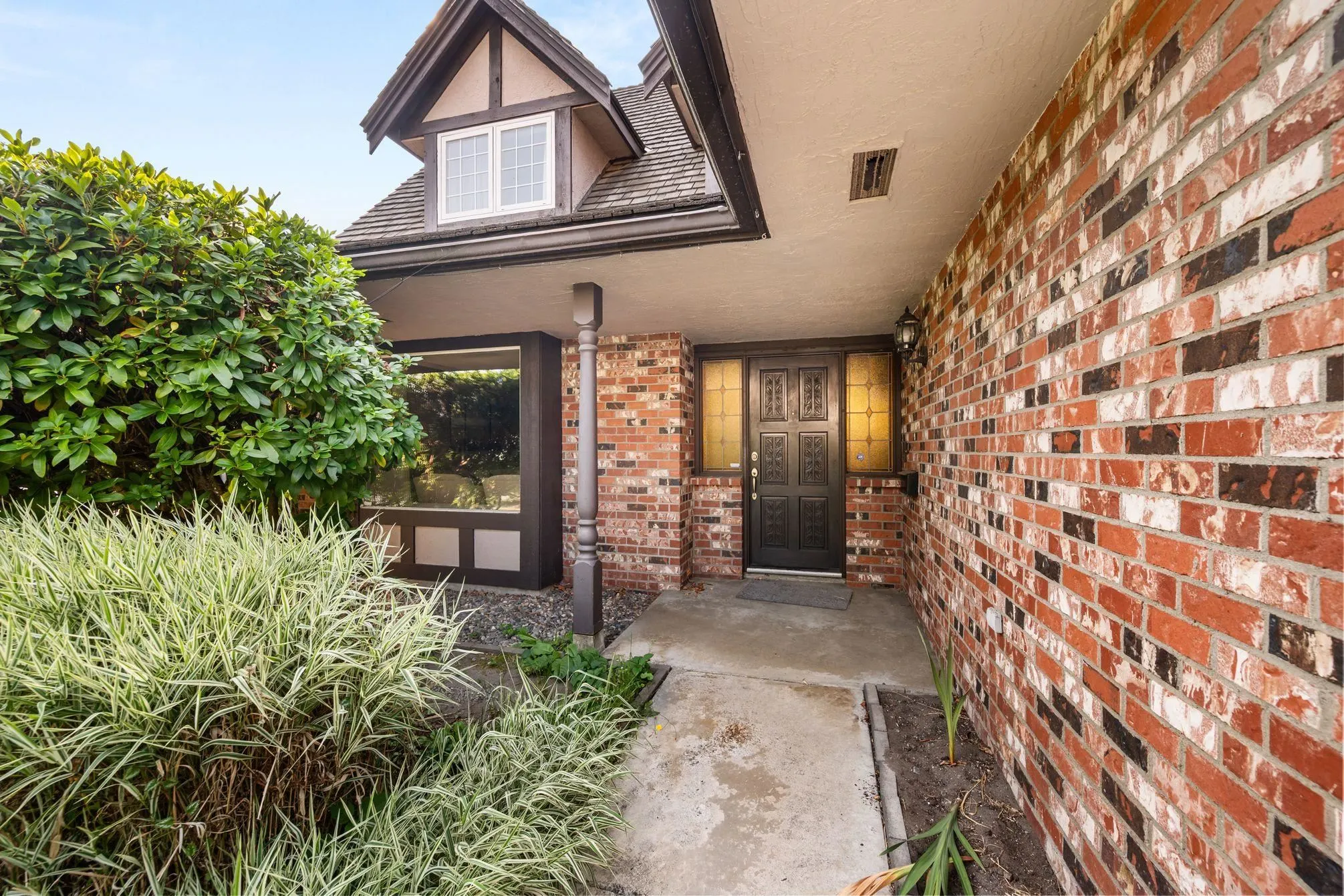 8711 Doulton Place