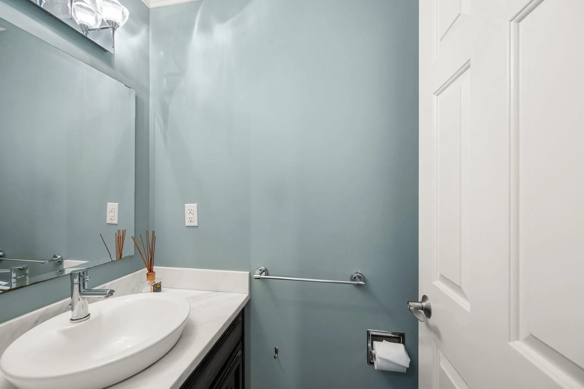 8711 Doulton Place