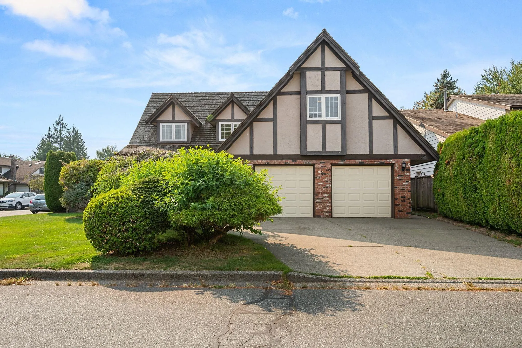 8711 Doulton Place