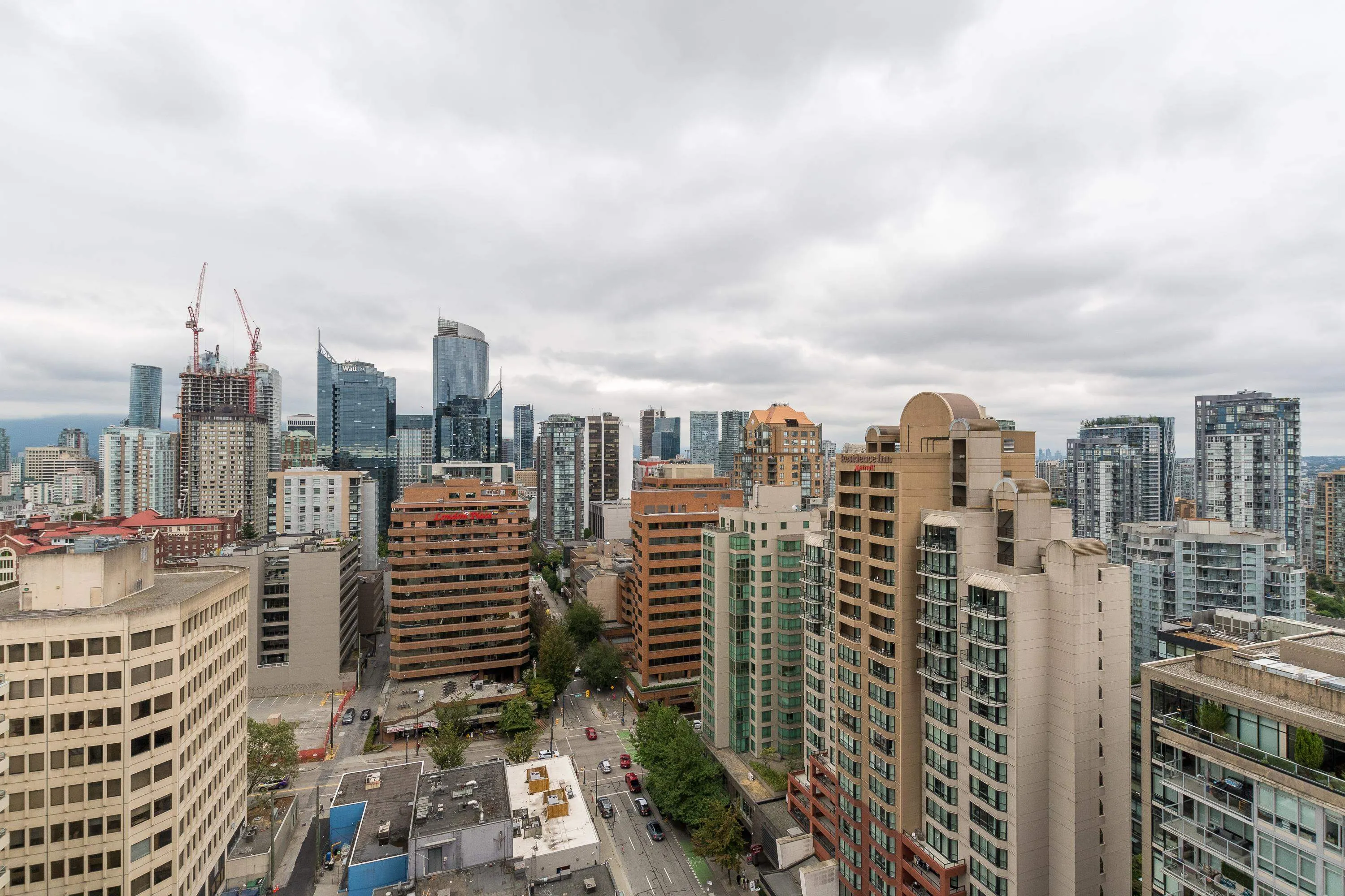 3006 1289 Hornby Street