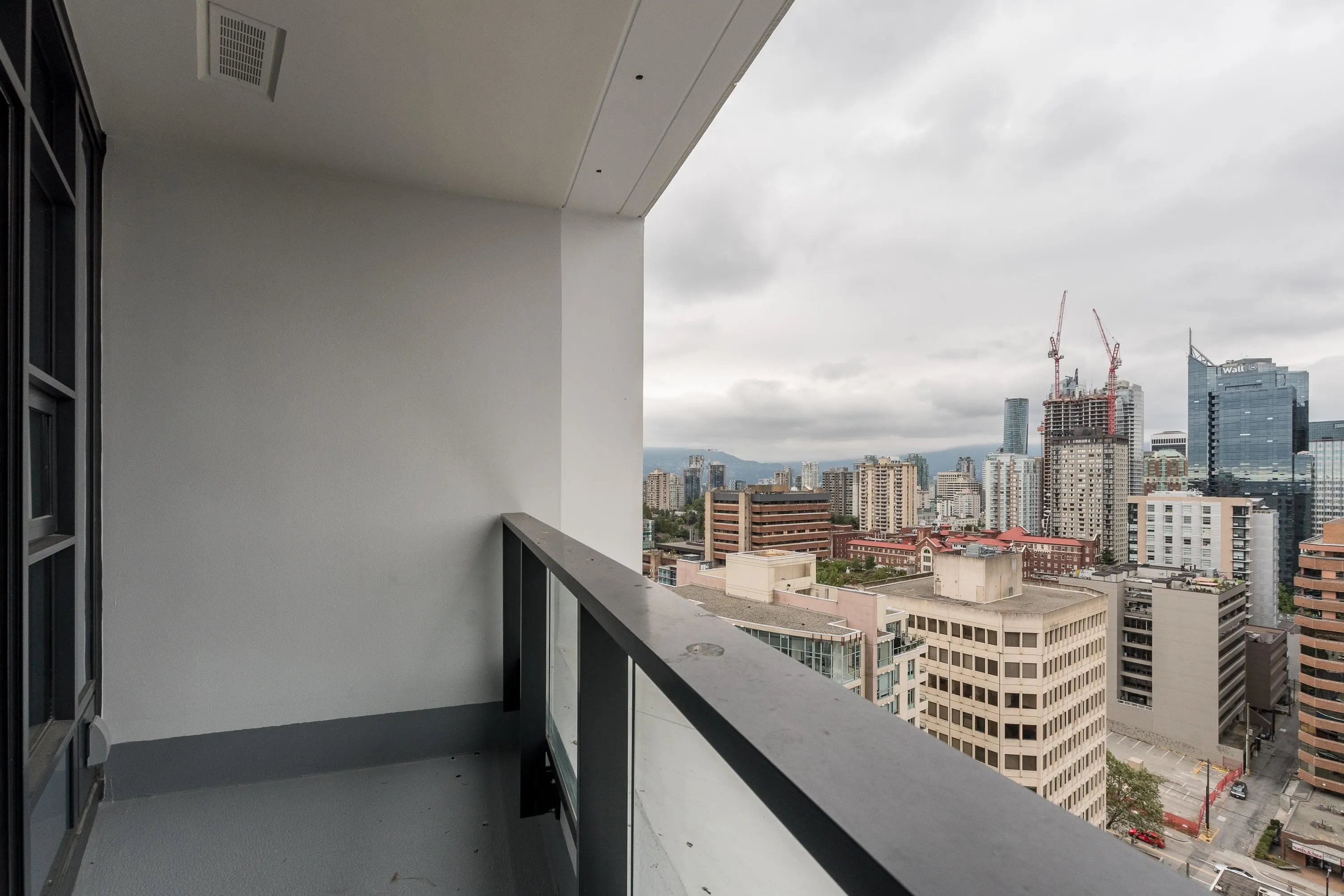 3006 1289 Hornby Street