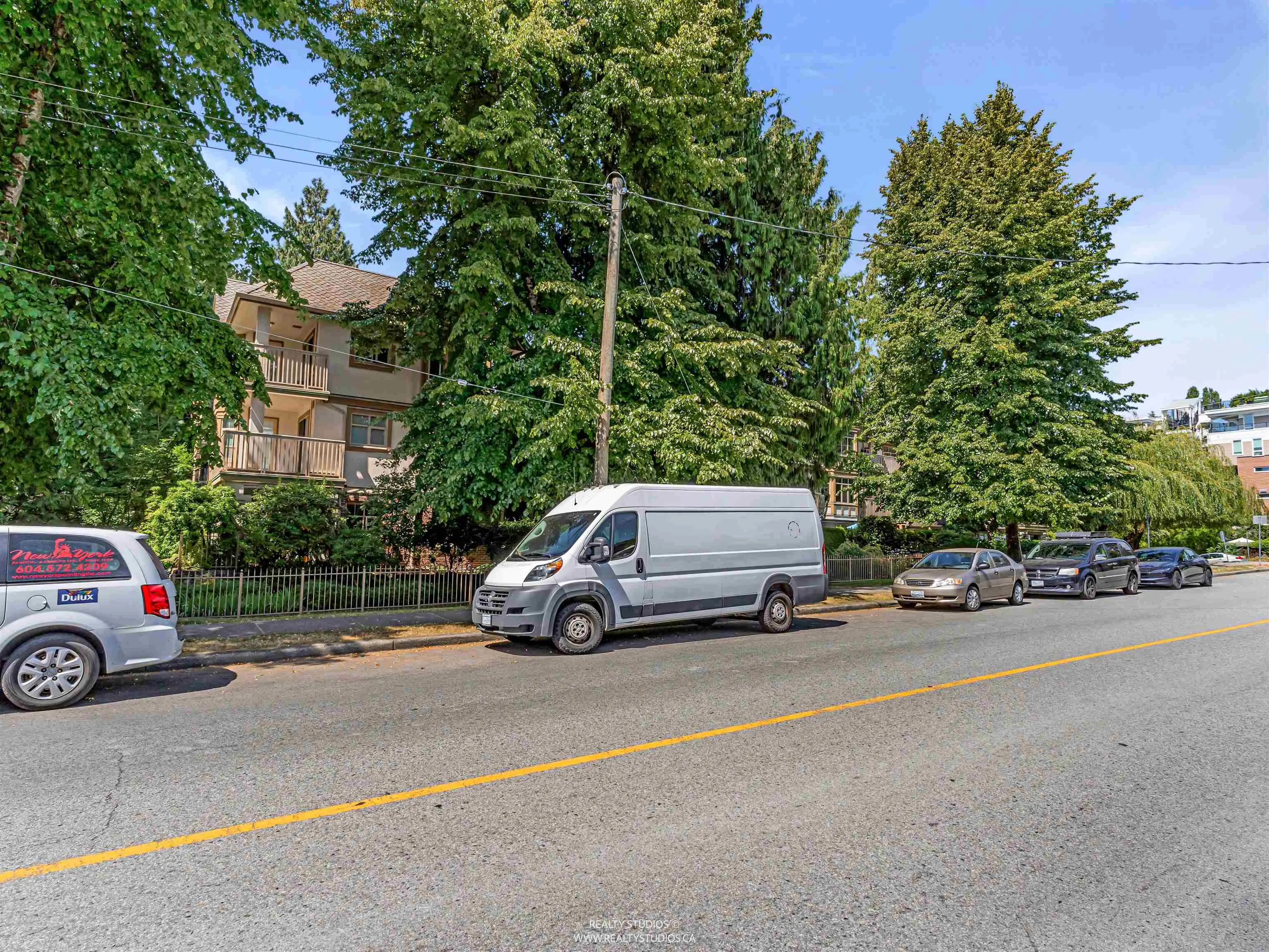 413 2059 Chesterfield Avenue