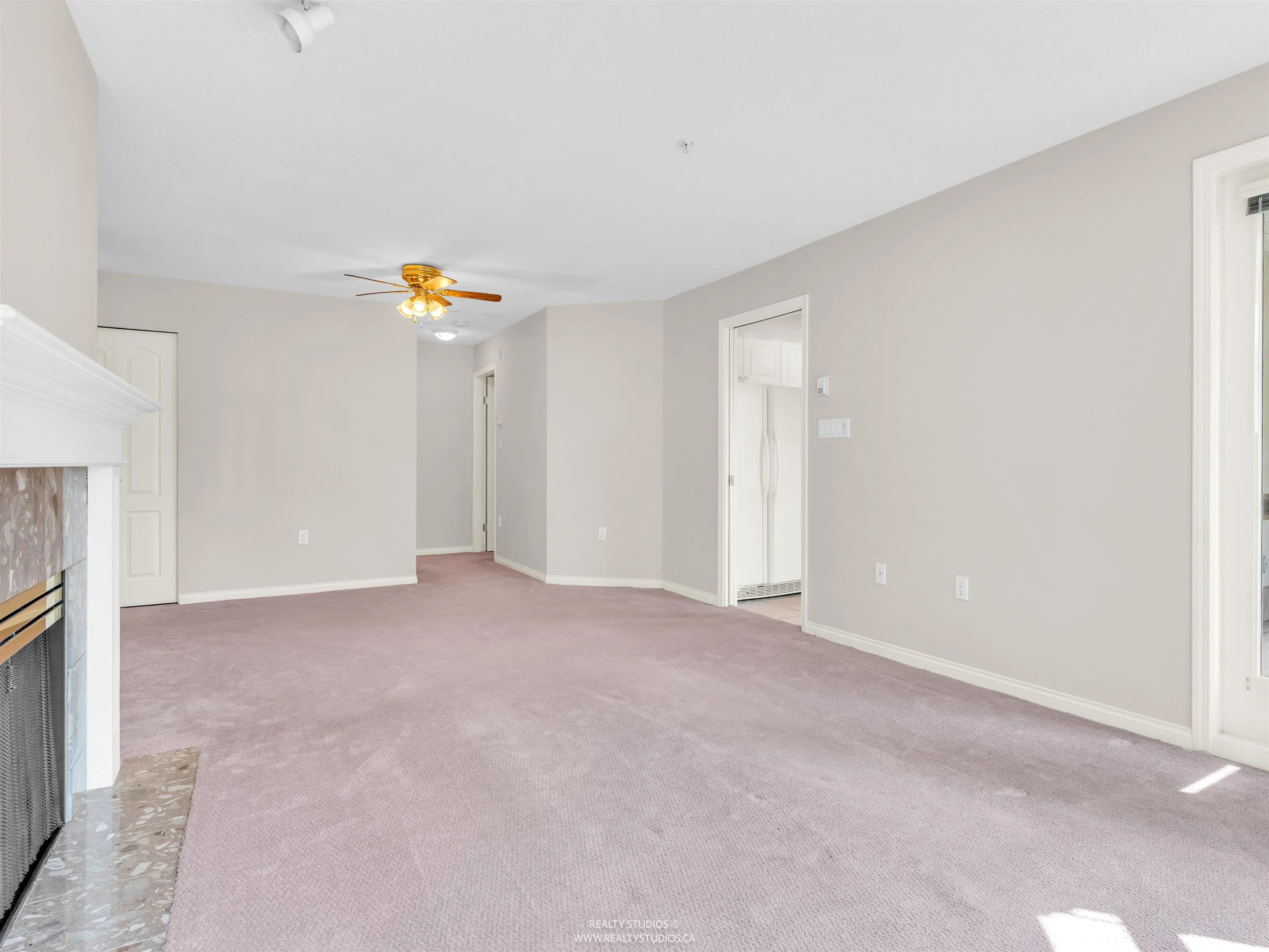 413 2059 Chesterfield Avenue